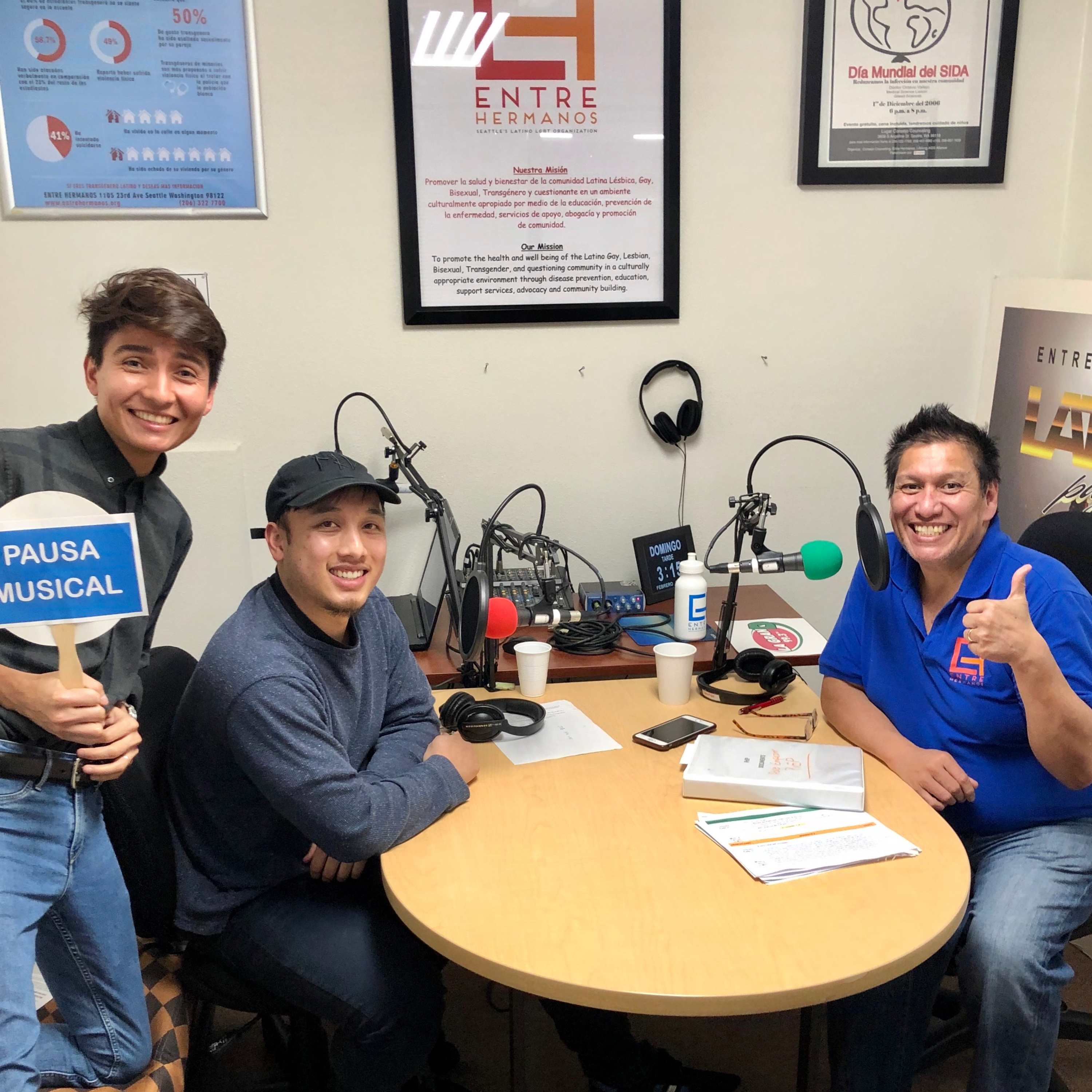 Portada de Mucho Gusto Radio