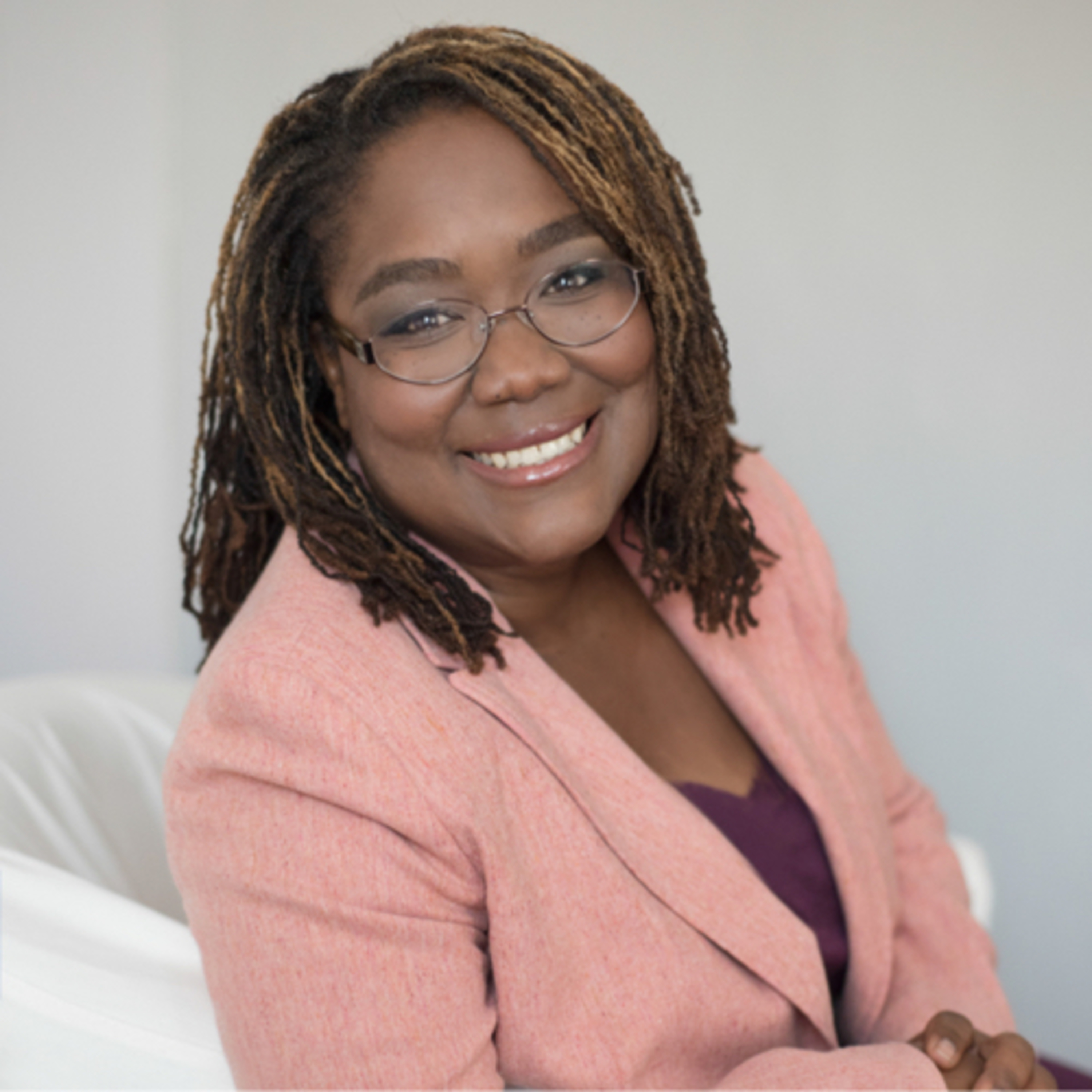 Meet Mrs. Hadriana Leo the founder of “Money Navigator International”.
