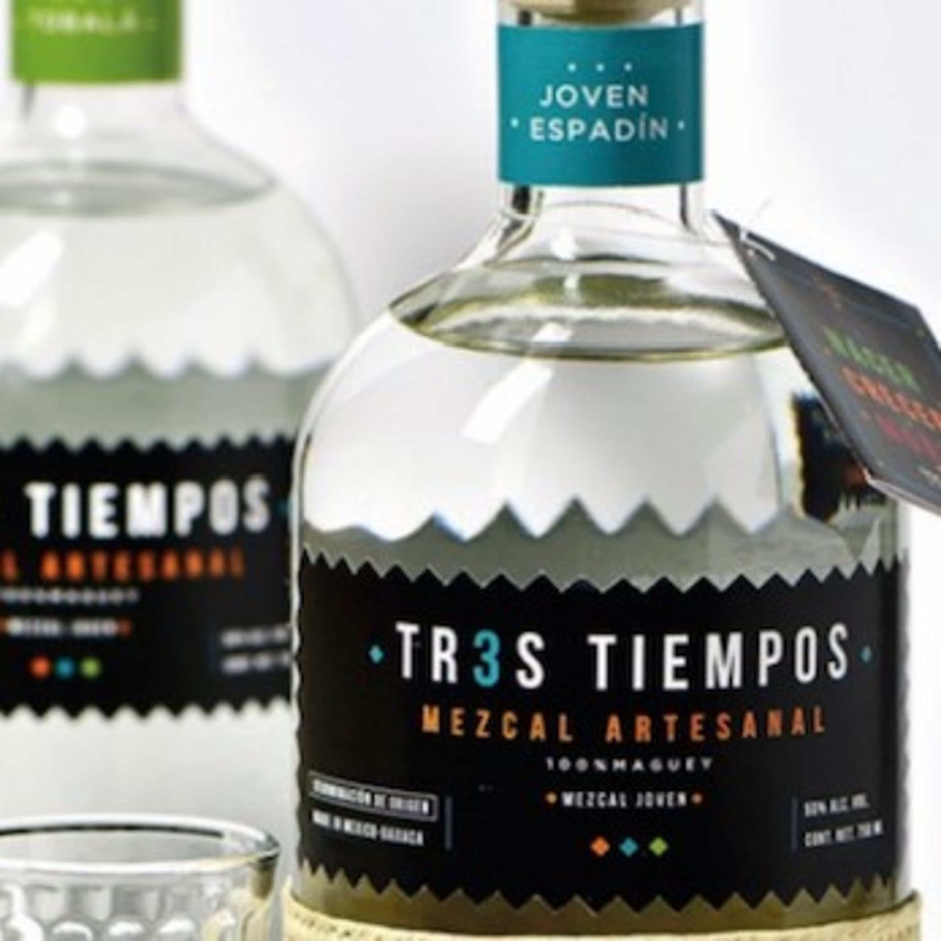 Agaveculture. The Agave and sotol lessons and Mexican gastronomy. A+ work © Ana G. Valenzuela-Zapata