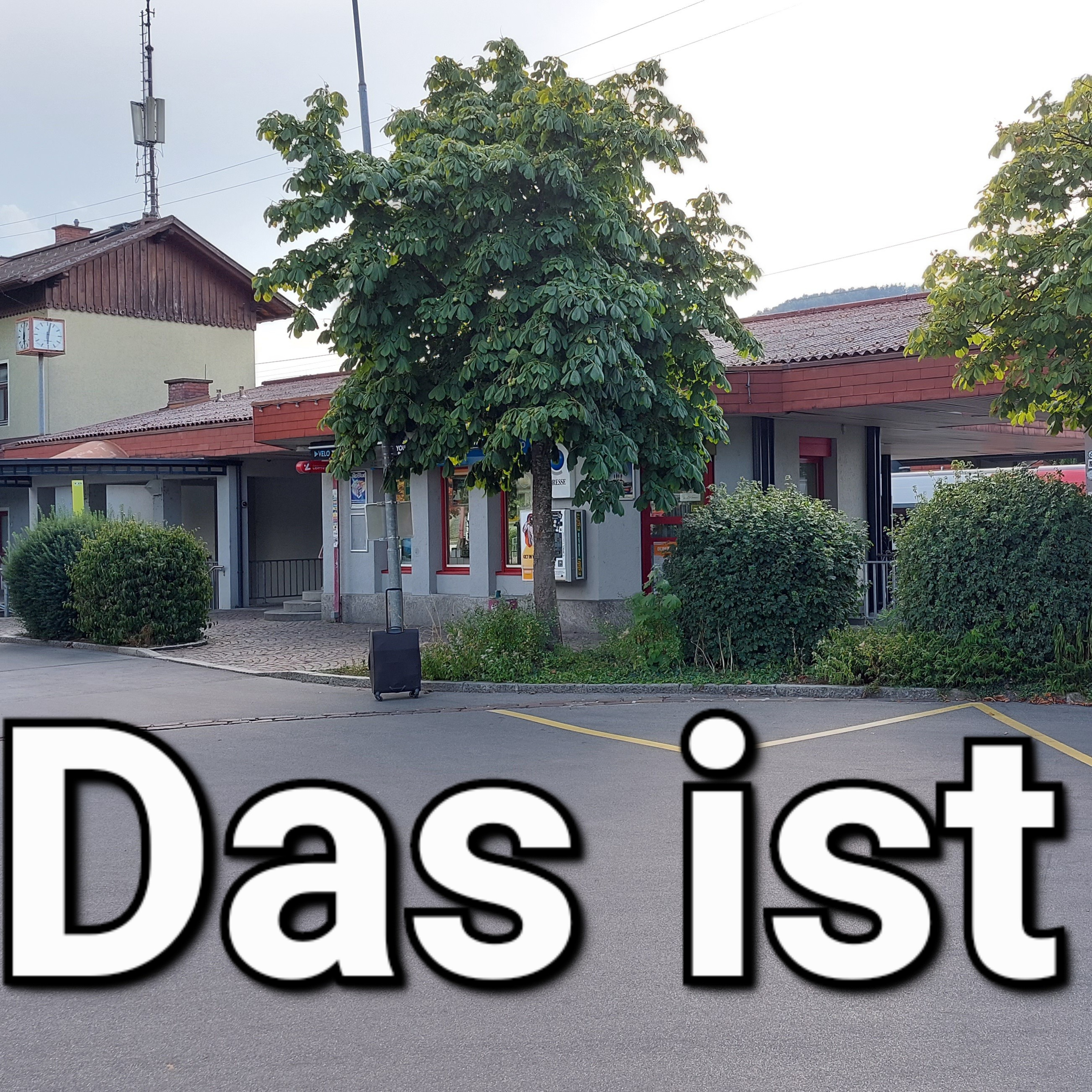 (A1) Das ist ... auf einem Bahnhof. episode artwork