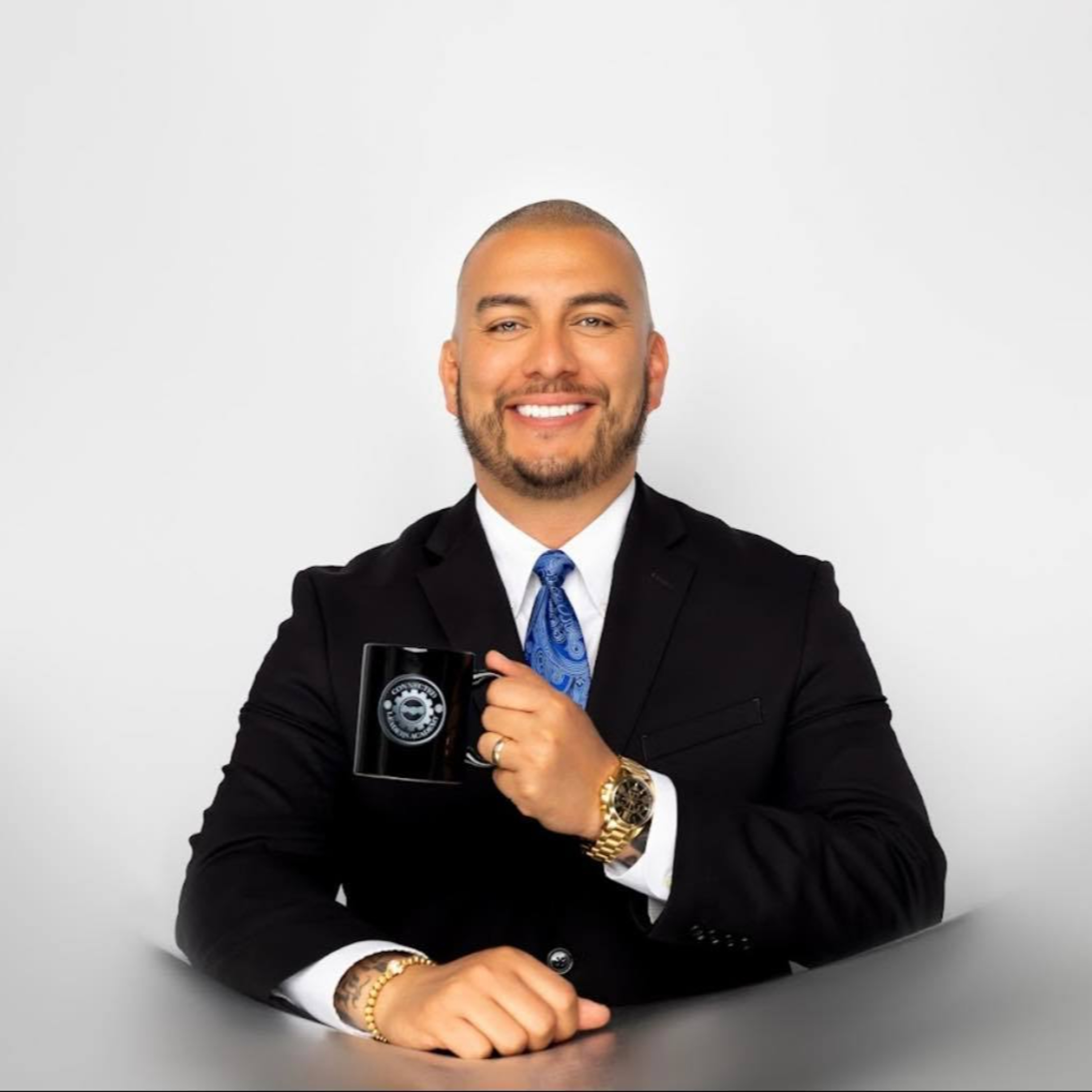 Jose share's how he used a morning and evening routine to gain discipline that led him to scaling himself to 2 six-figure businesses in less than 8 Months.  episode artwork