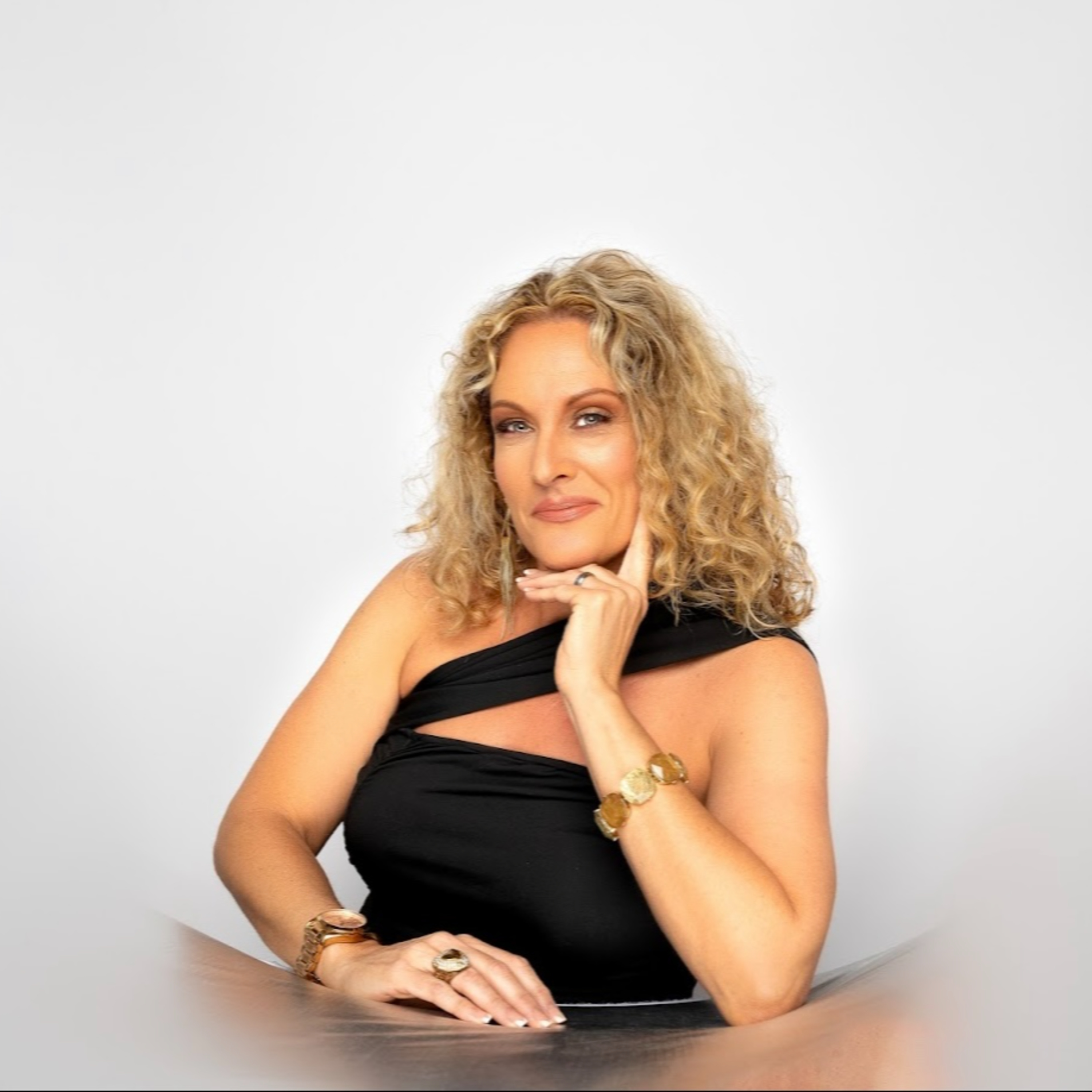 FIND YOUR WORTH by Daniela International Best-Selling Author and Speaker. episode artwork
