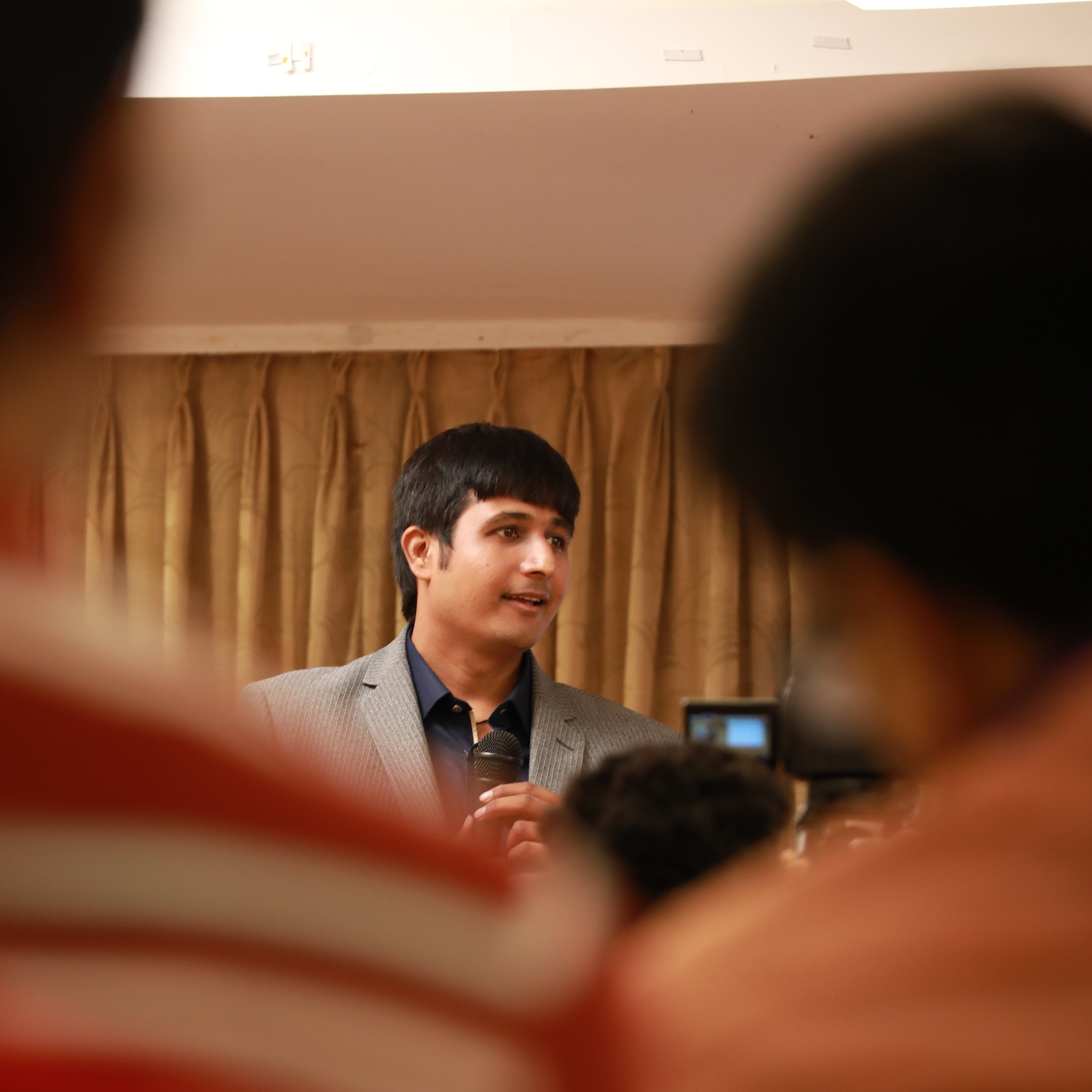 Grow & Thrive with Umang Ratani