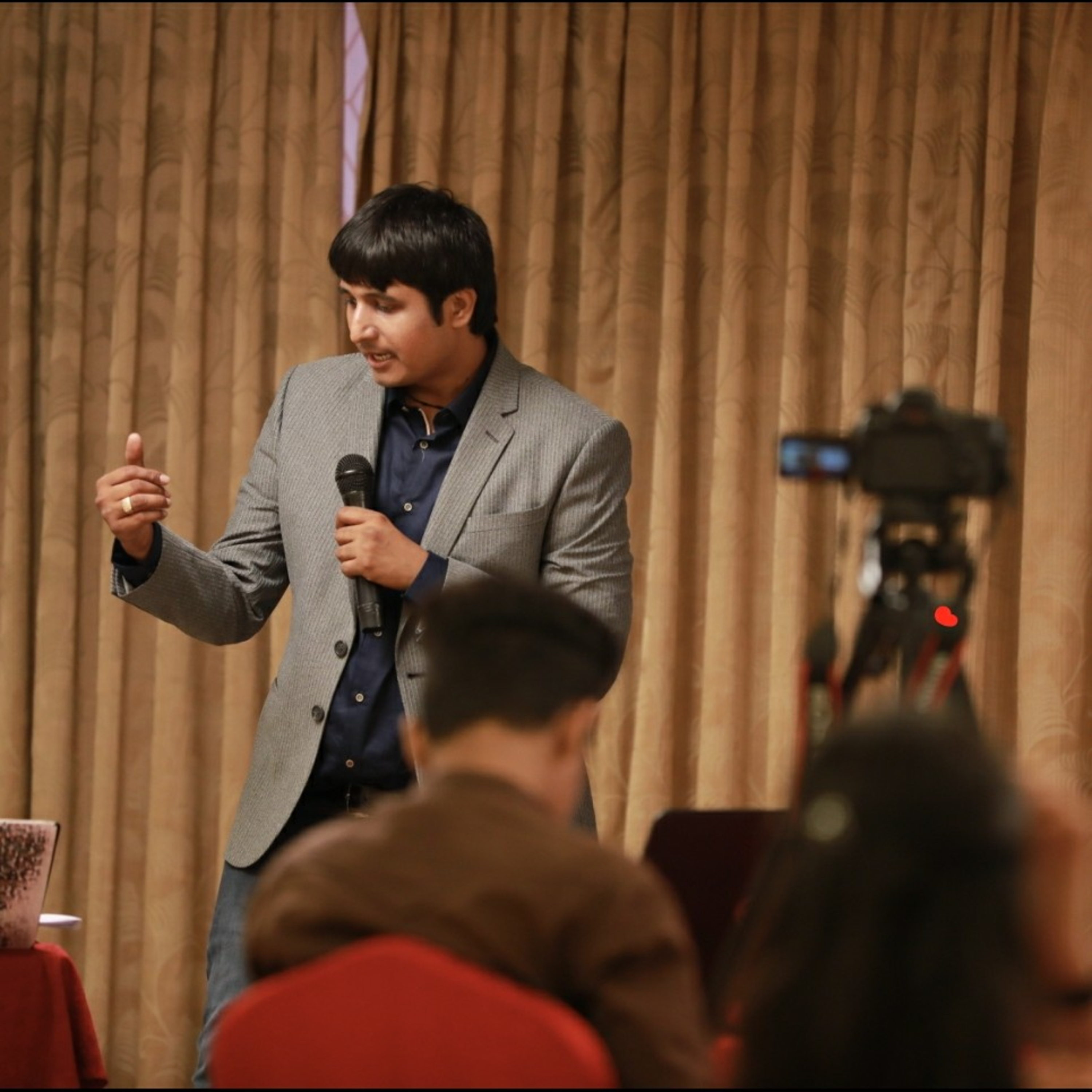 Grow & Thrive with Umang Ratani