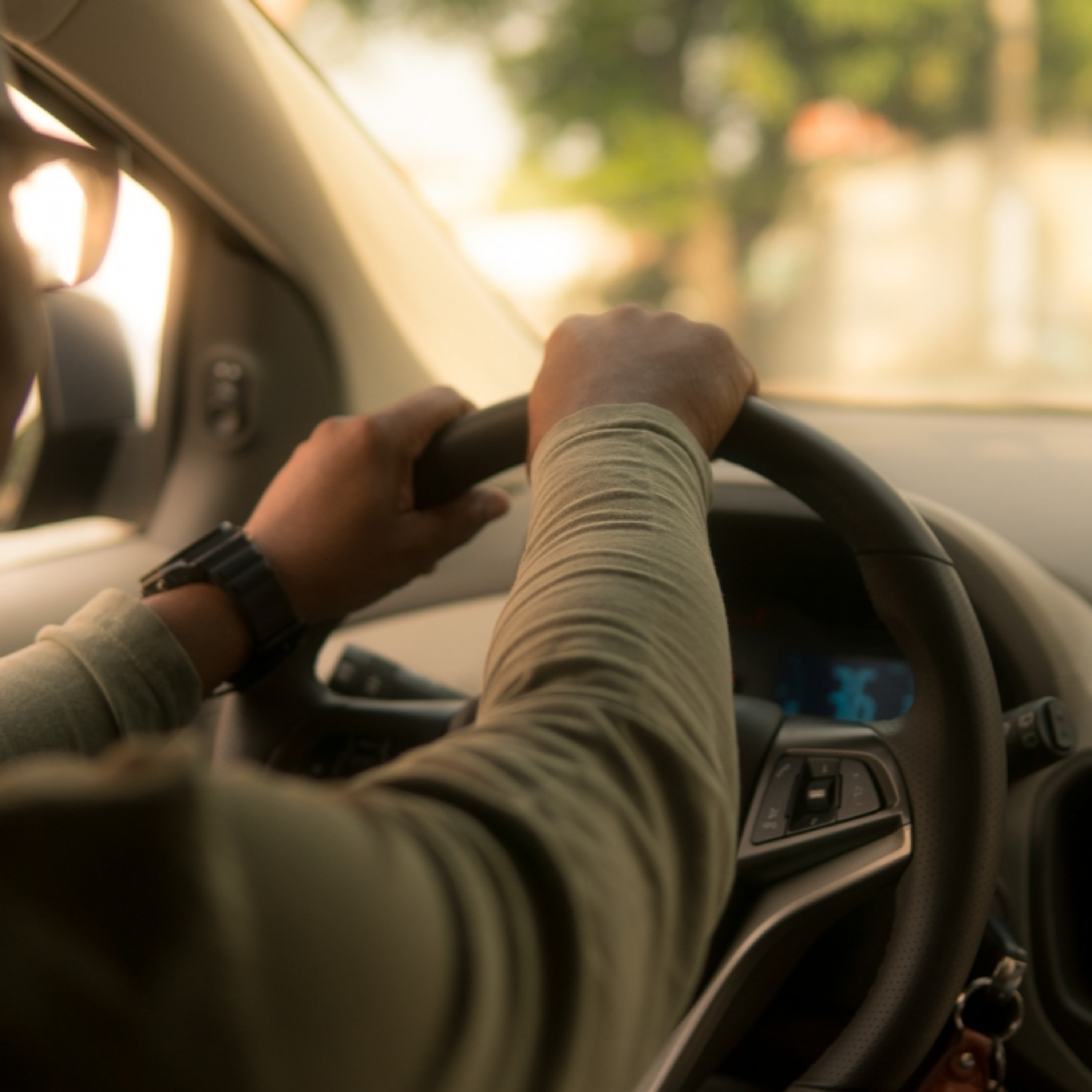 Objeto esquecido no carro de aplicativo: de quem é a responsabilidade