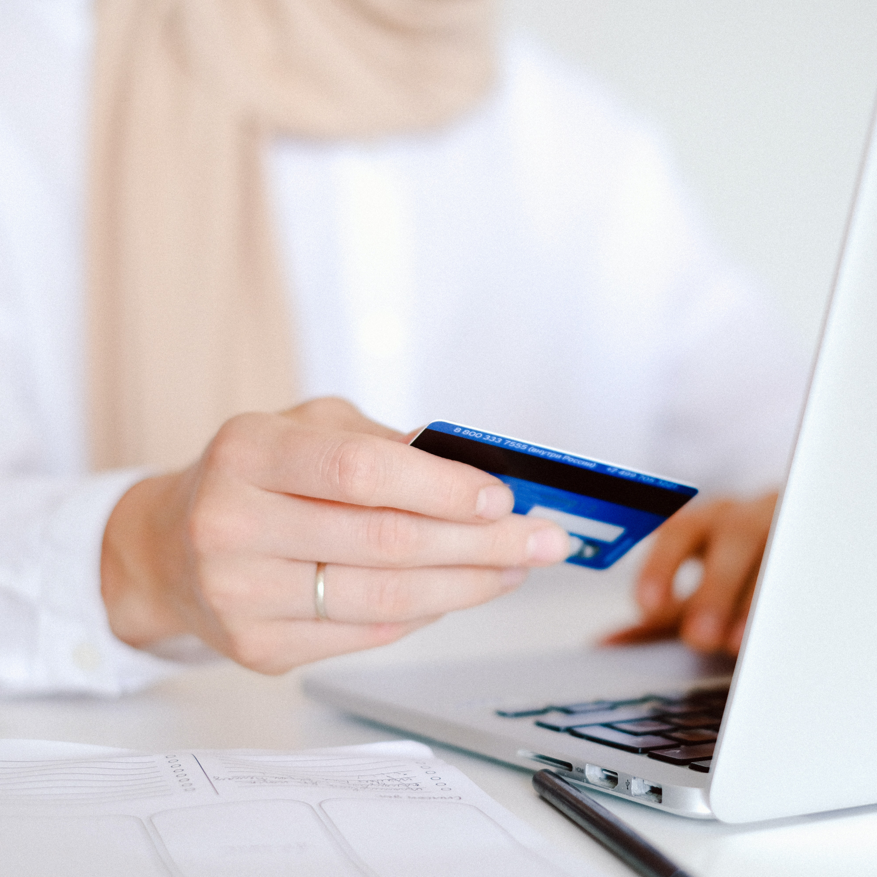 Sites estrangeiros: o que fazer em caso de não entrega do produto ou demora?