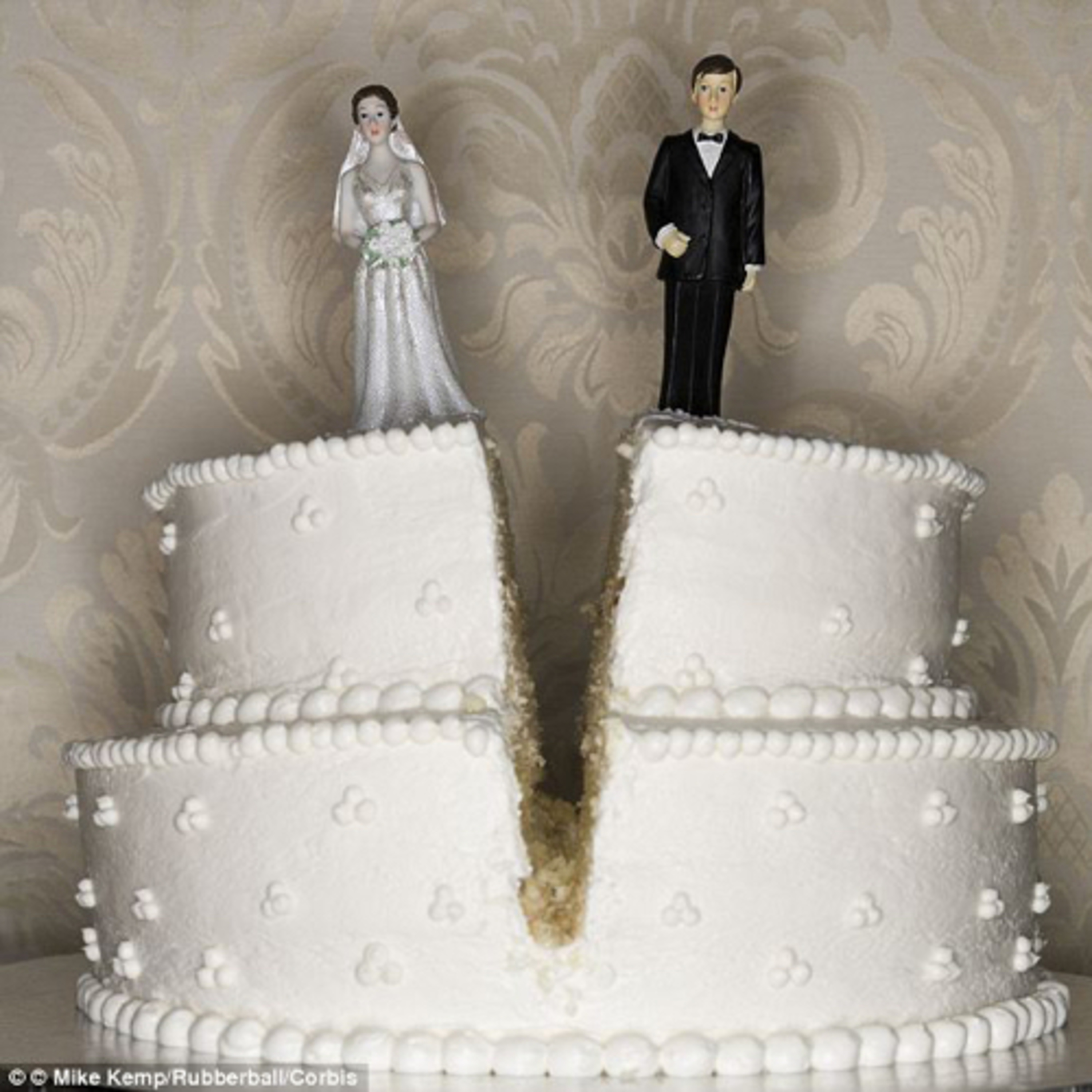 311. Chaya Sara - The Bride With A Broken Leg & A Cancelled Wedding episode artwork