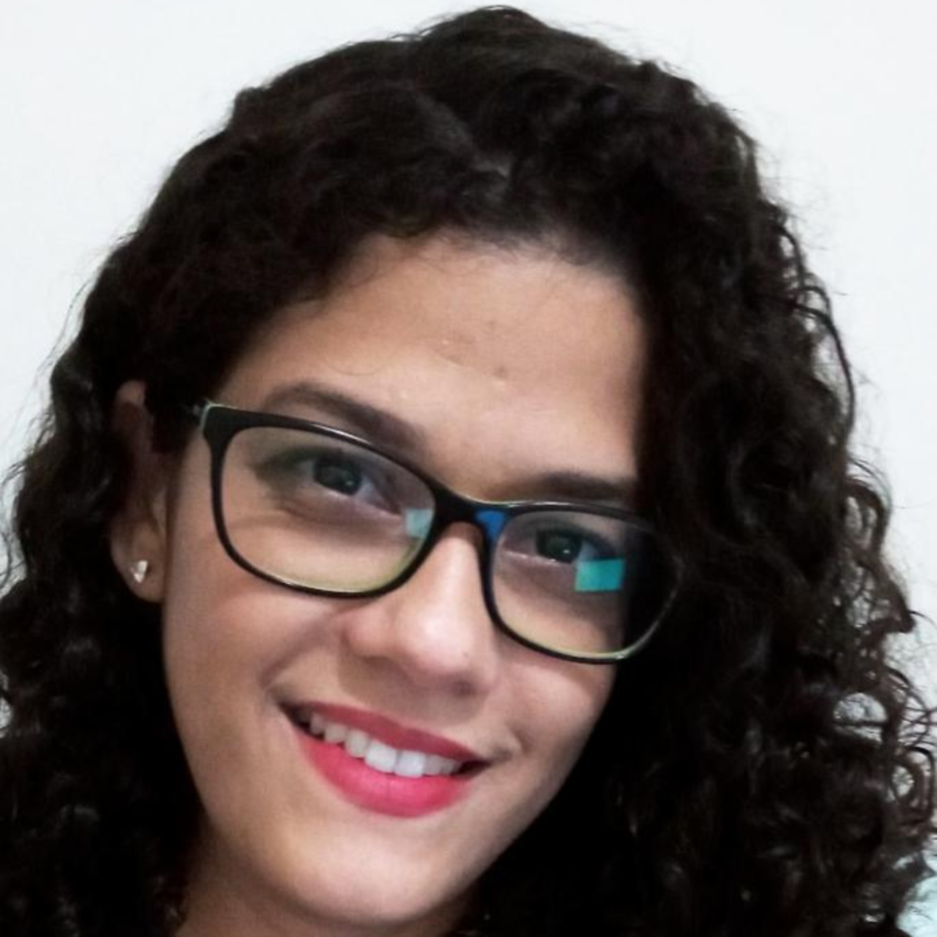 Professora e mestra em administração por formação Sra.Natália Pinto no Programa Felicidade. episode artwork