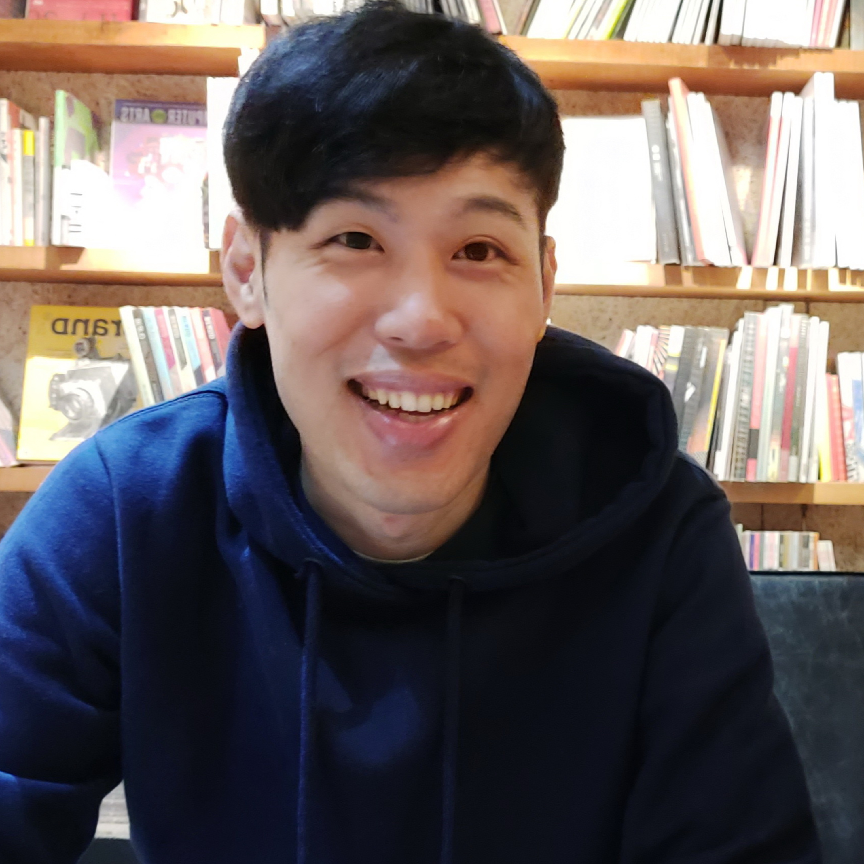 #15: 從廣播DJ到斜槓玩家--歐馬克
