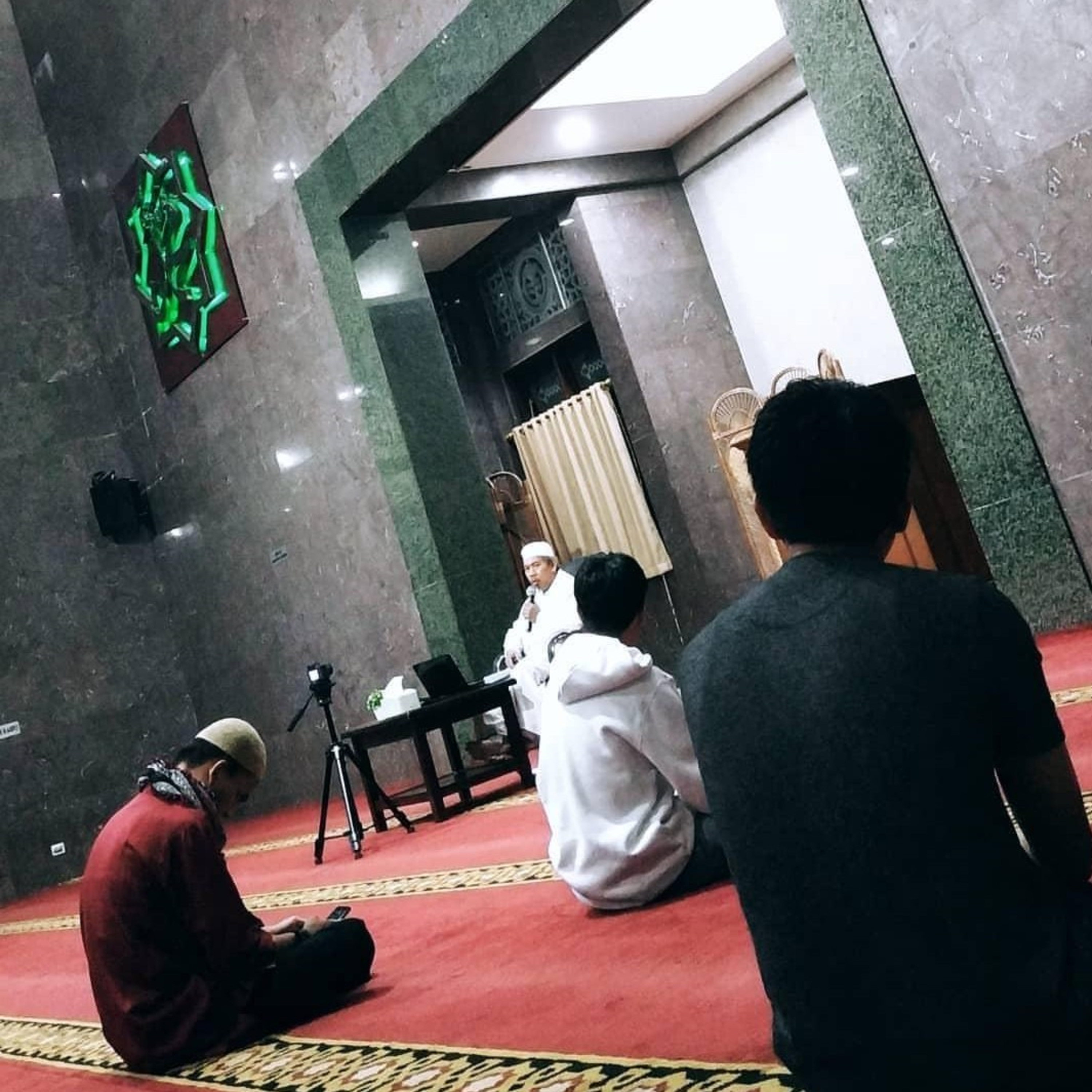 Dia sudah hijrah episode artwork