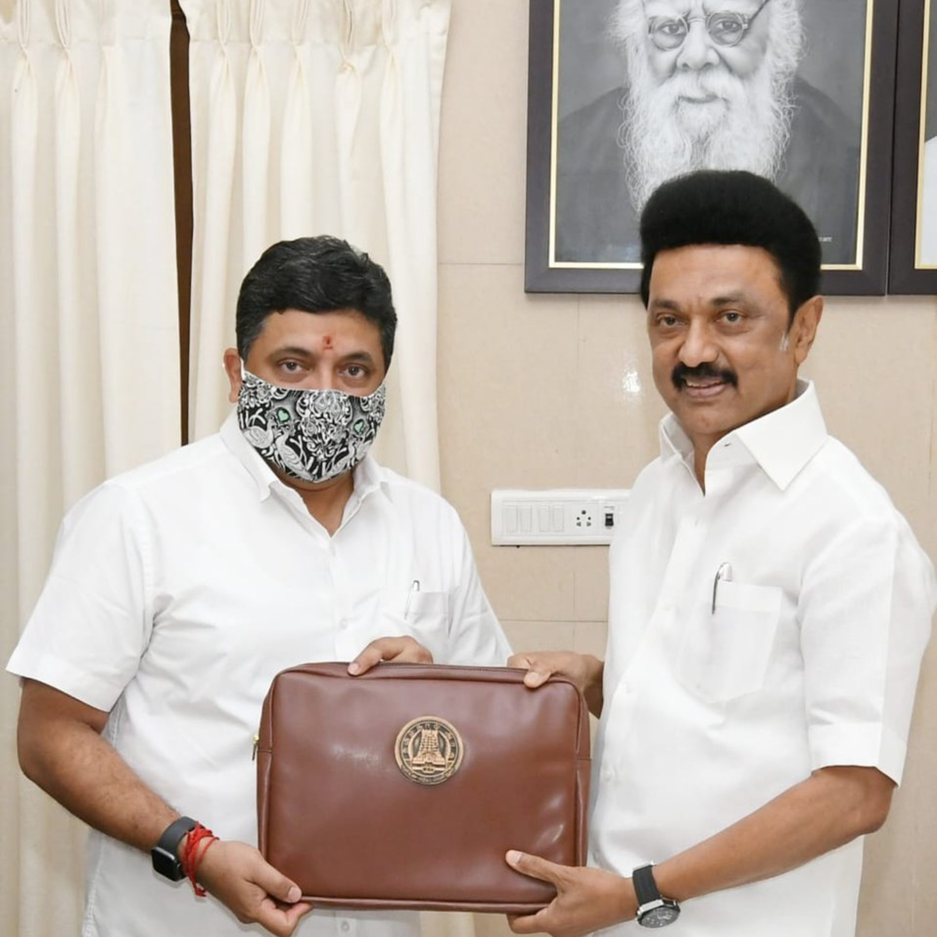 இருண்டு கிடந்த தமிழகத்தை தலை நிமிரச் செய்யும் தளபதி அரசின் பட்ஜெட் ... episode artwork