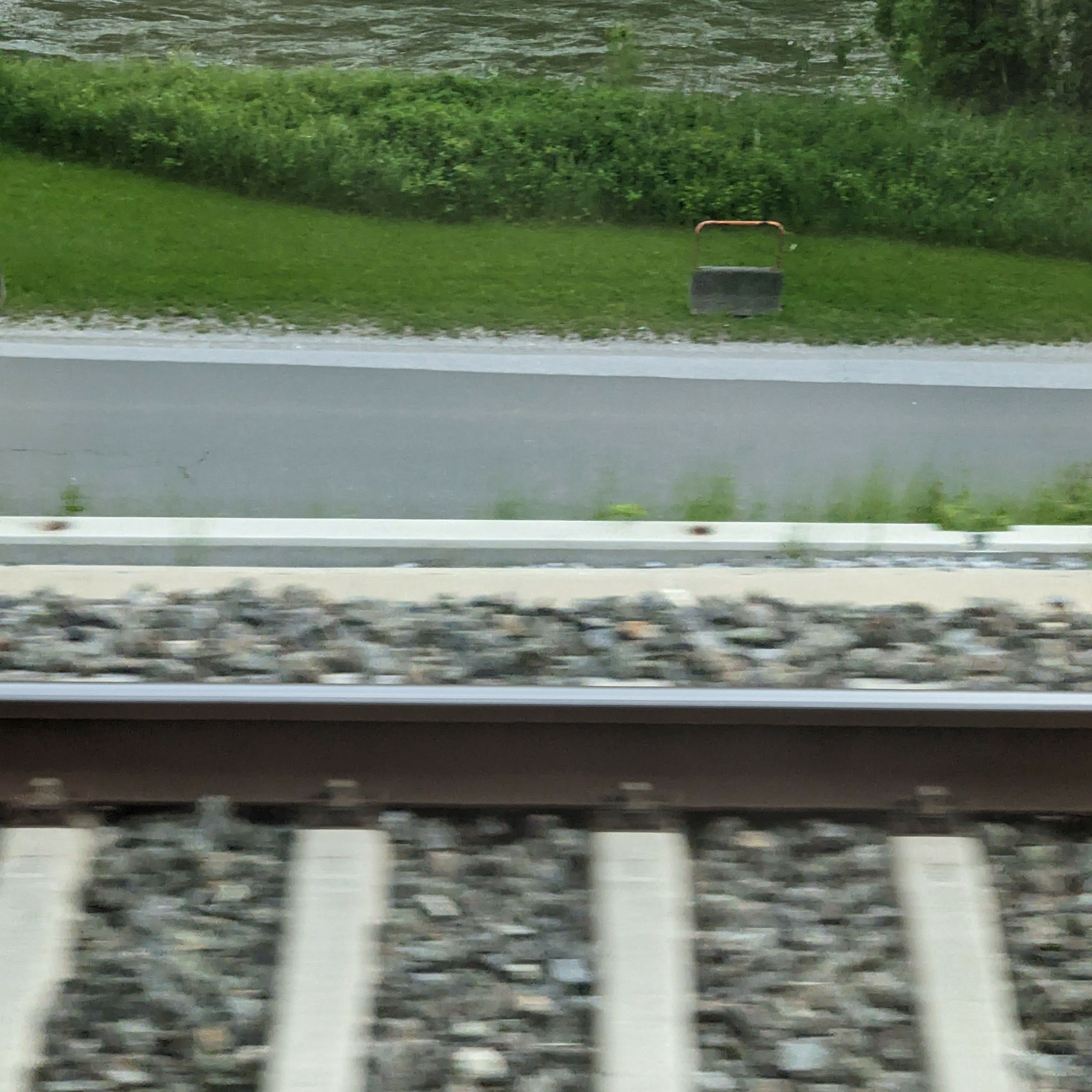 AL30 Im Zug mit krassen Französisch Skills  episode artwork