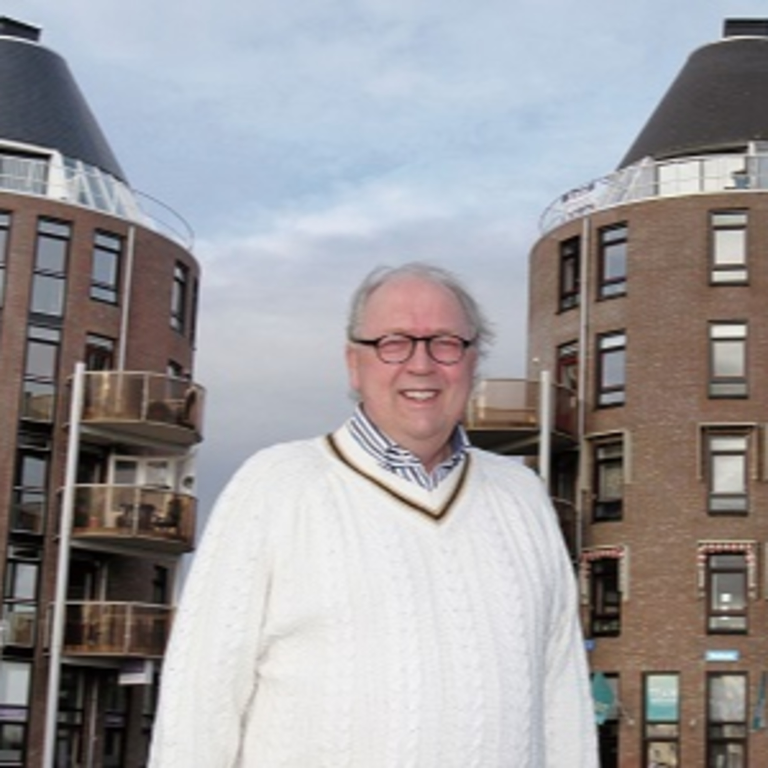 Hallo, hier Almere . . .