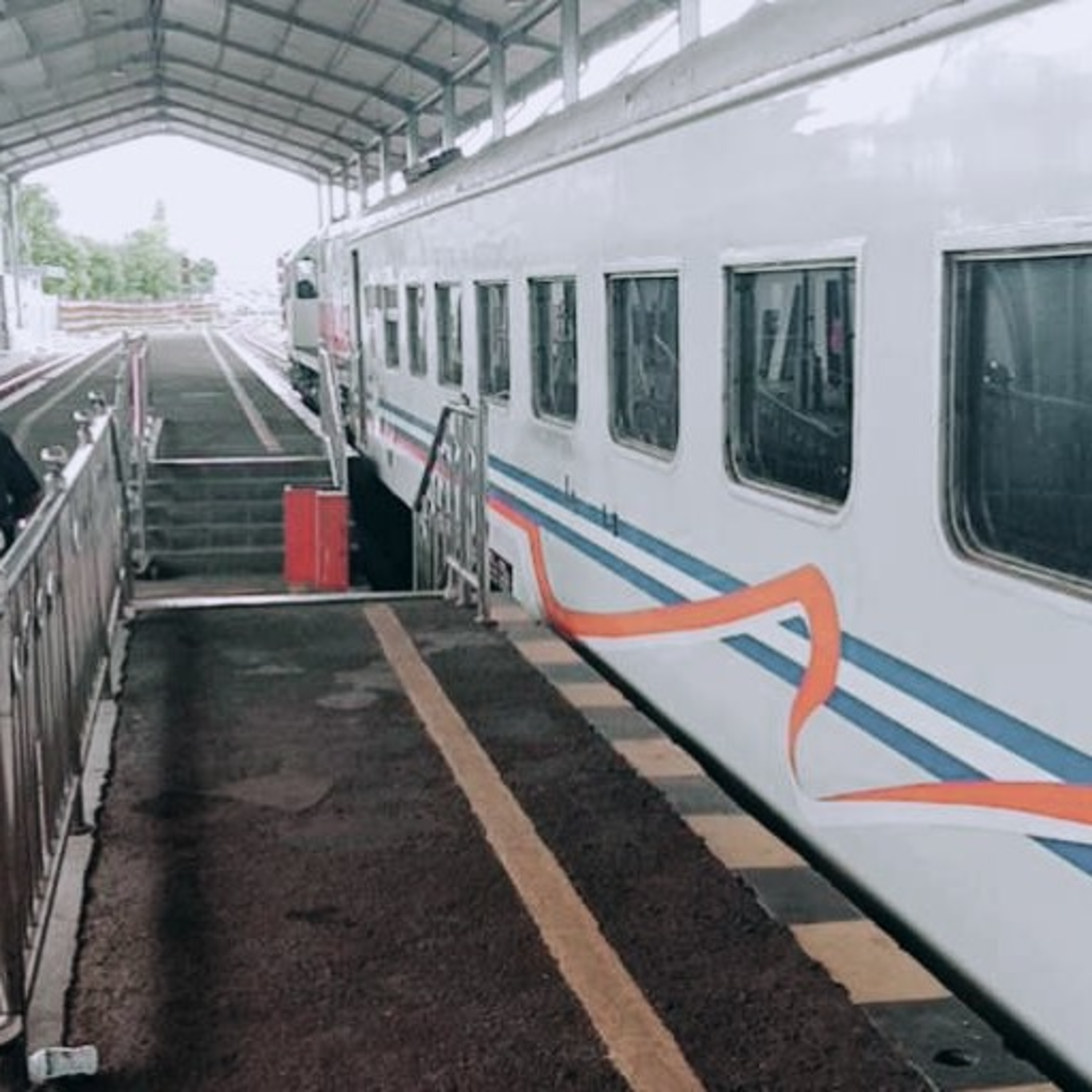 Puan Kelana 1.0 - Kereta episode artwork