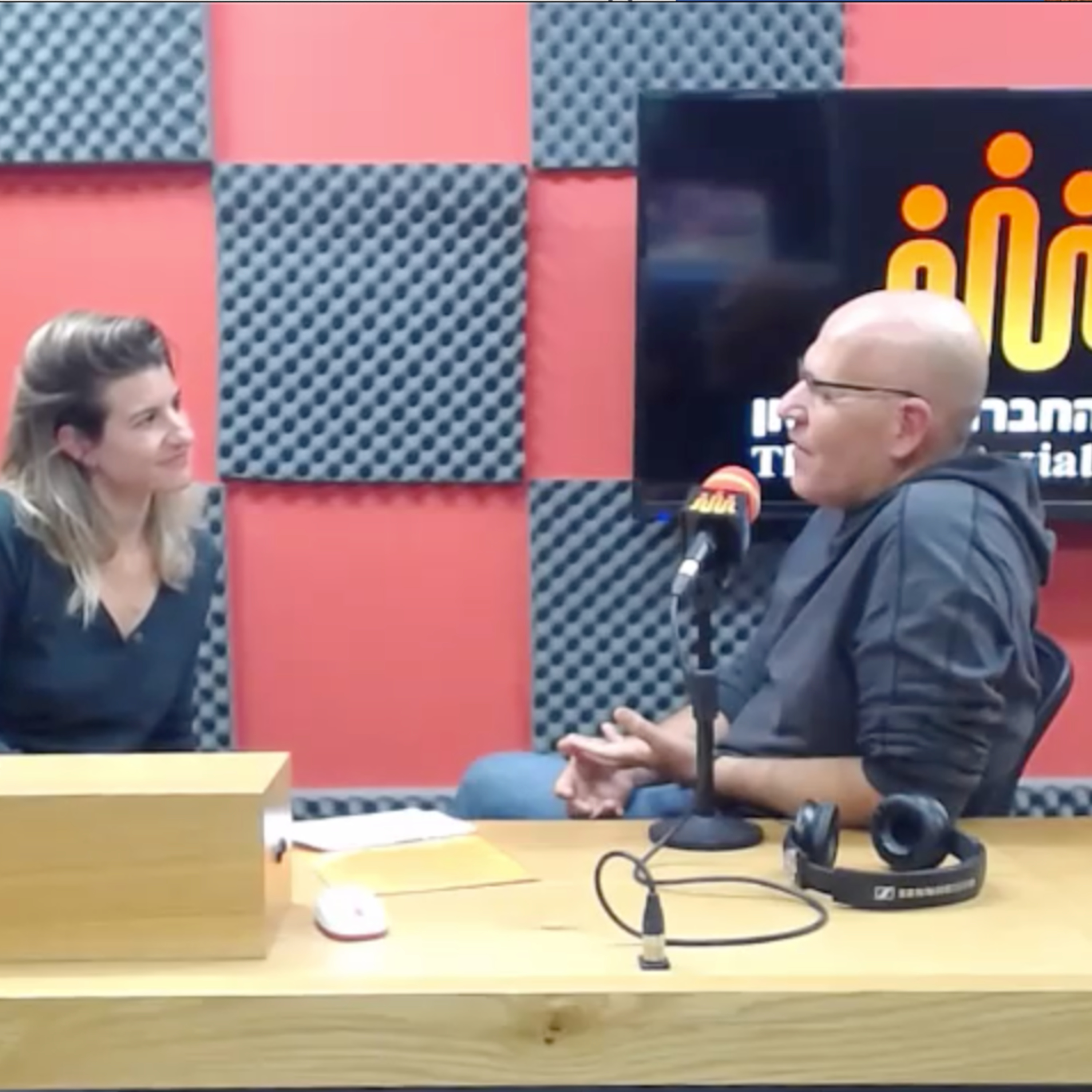 פותחים שיחה