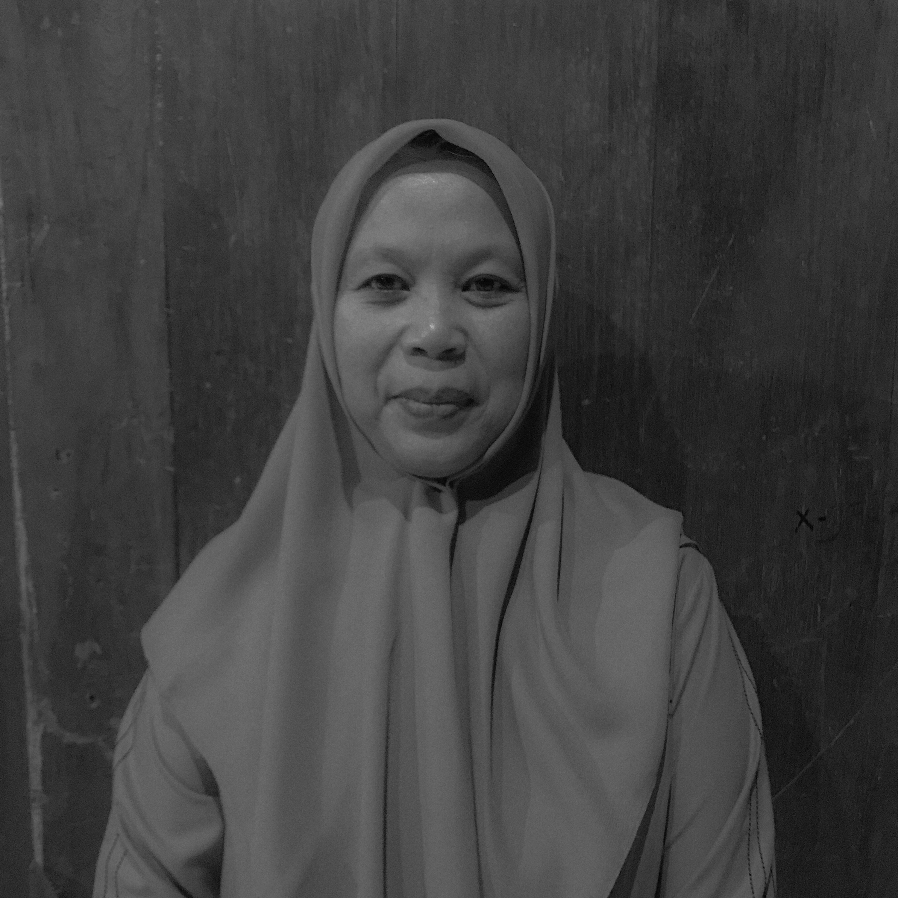 Ibu Maesaroh.