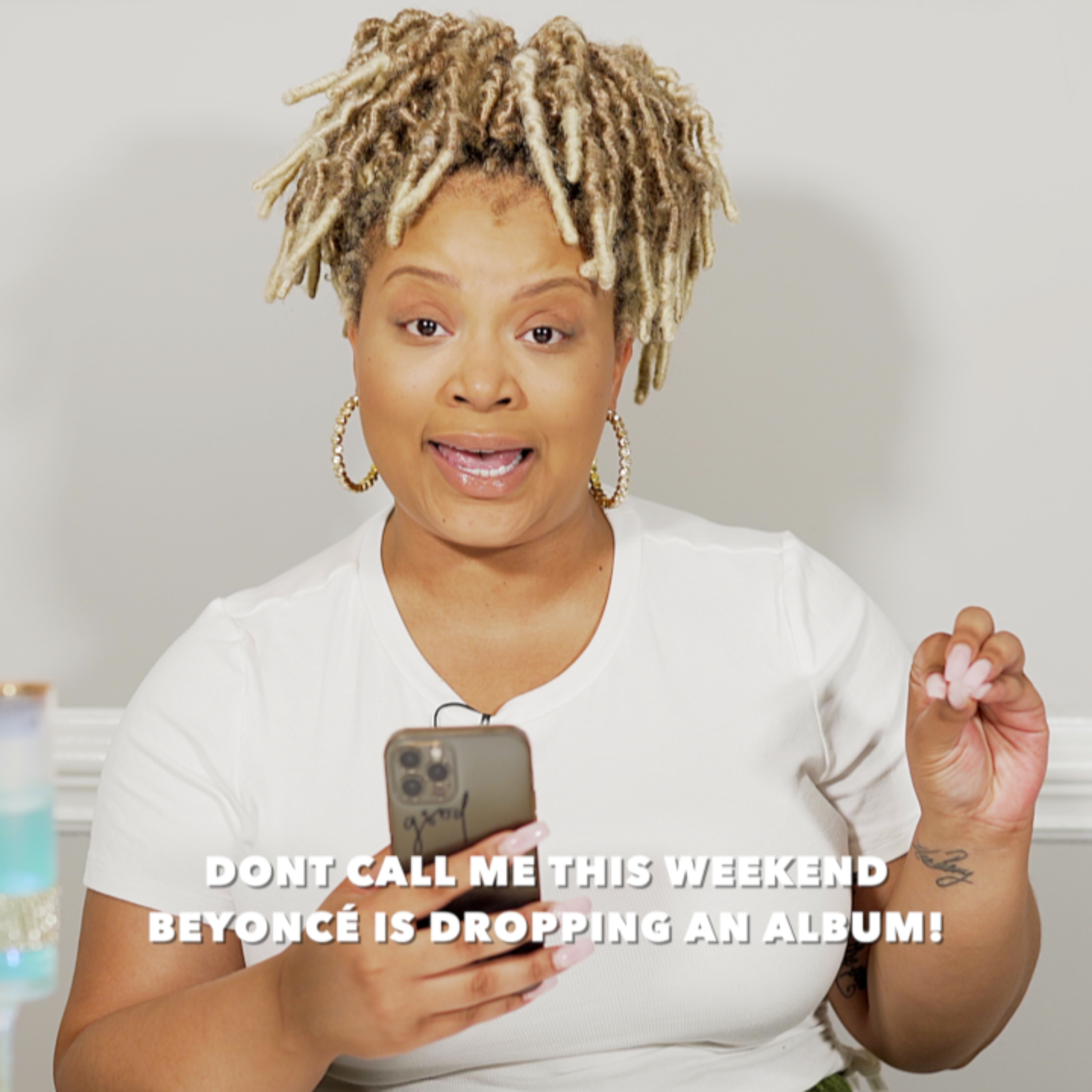 Blonde Berry With The Tea!