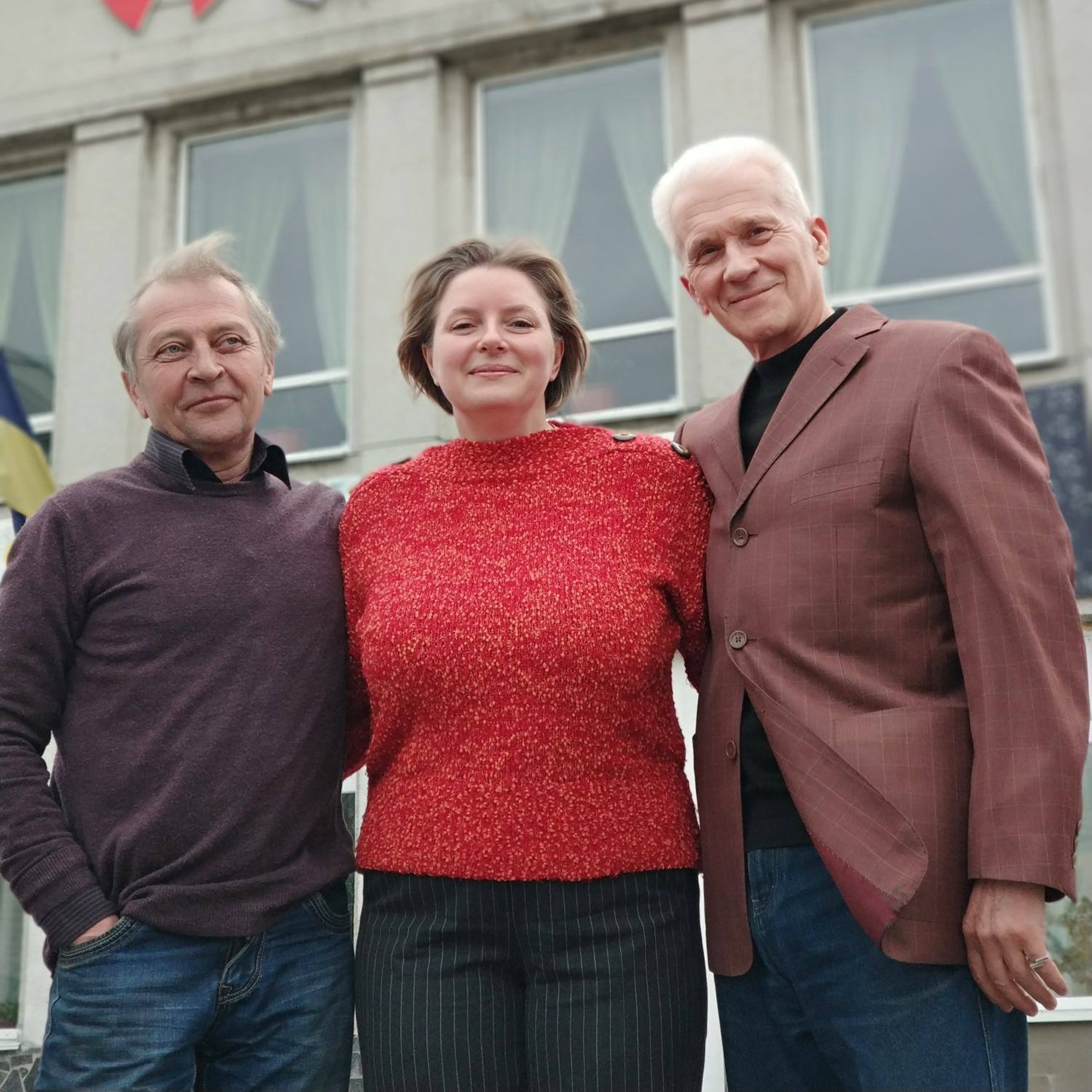 Віталій Гольцов та Ігор Маджуга: 35 років, відданих Чернігівському театру ляльок episode artwork