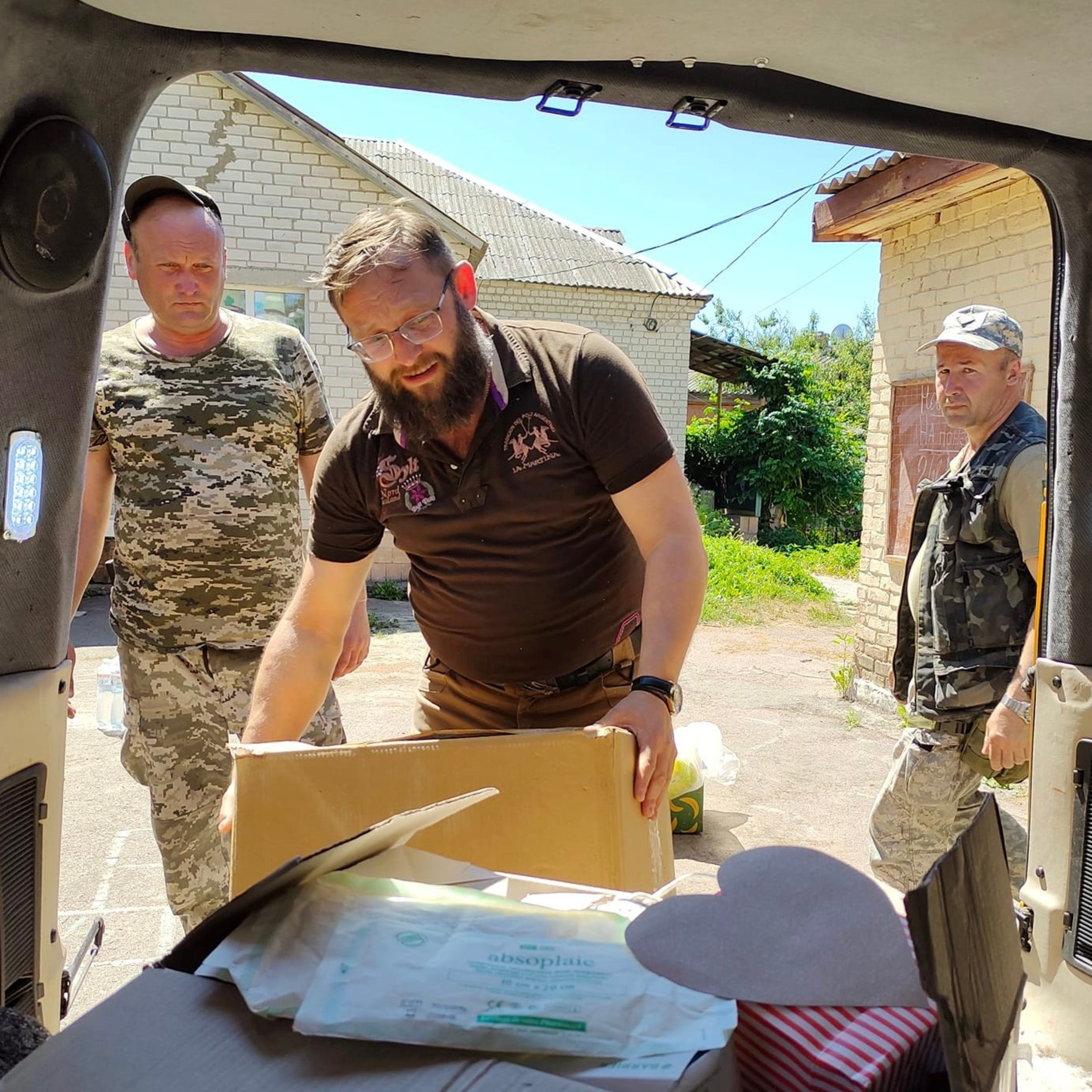 Як священик у блокадному Чернігові пік хліб, розносив допомогу і писав поезію episode artwork