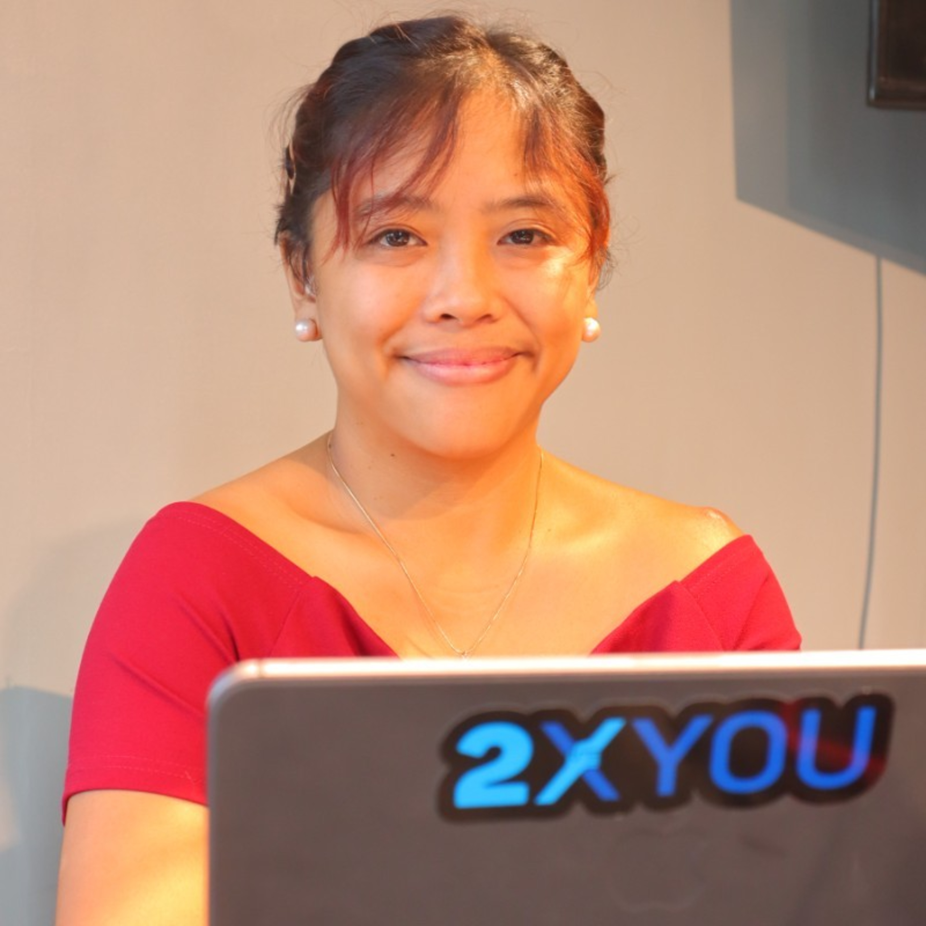 How to leverage your business with a remote virtual assistant with Le-an Lai Lacaba - SG73 episode artwork