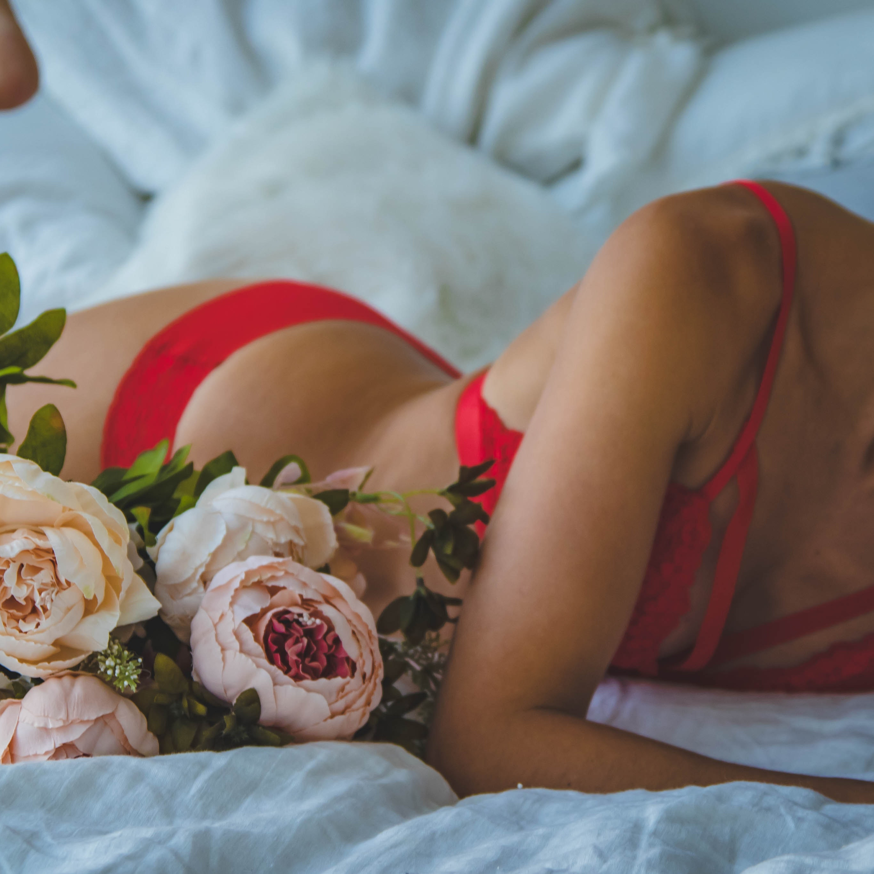 Sexy Wife Perfects the Art of the Quickie (NSFW 18+)