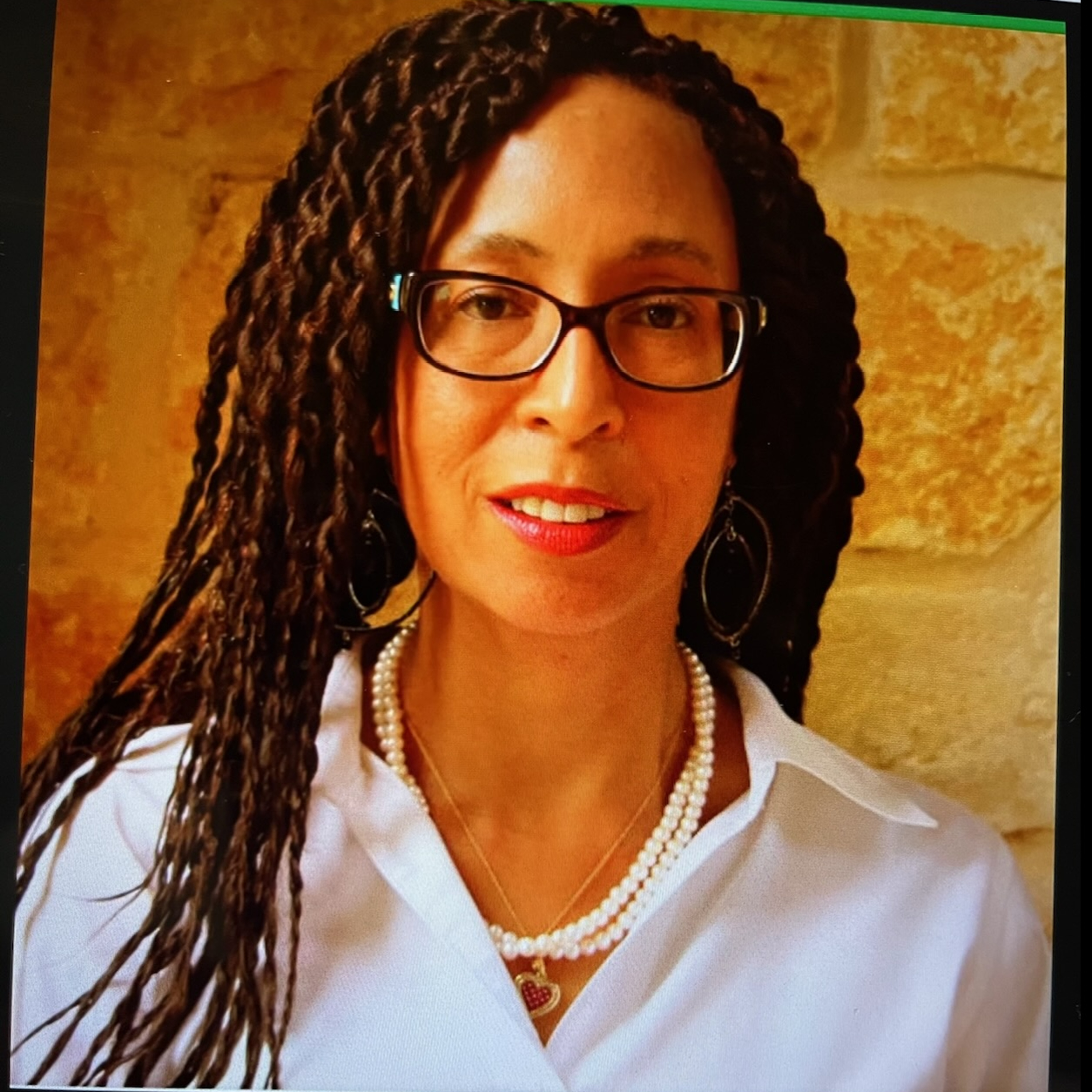 “What Lessons Can We Learn From the Breona Taylor Case and Police Shootings?” Guest(s): Brenya Twumasi, Professor and Legal Expert.