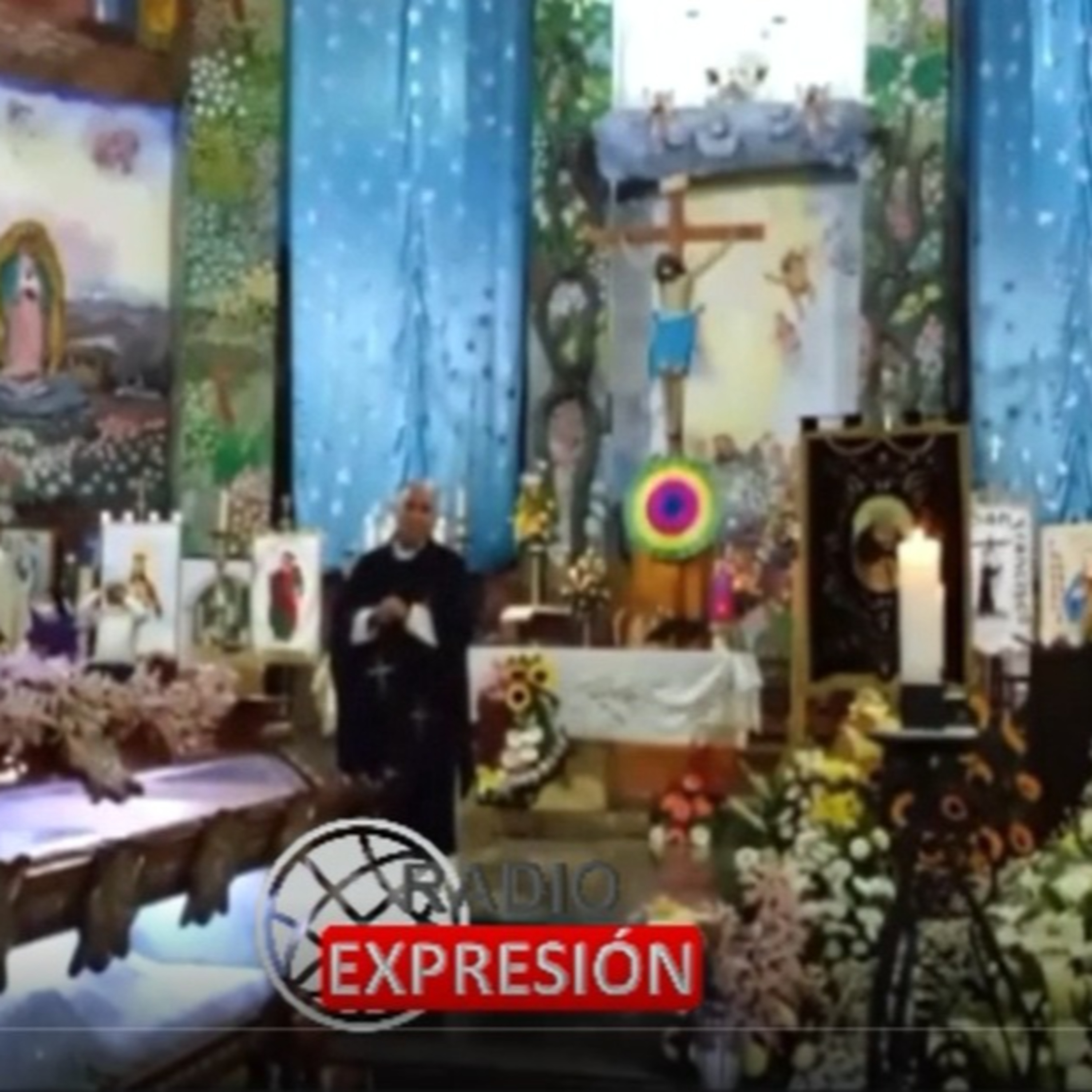 Párroco pide disculpas a niños autistas por estruendos de cohetes  episode artwork