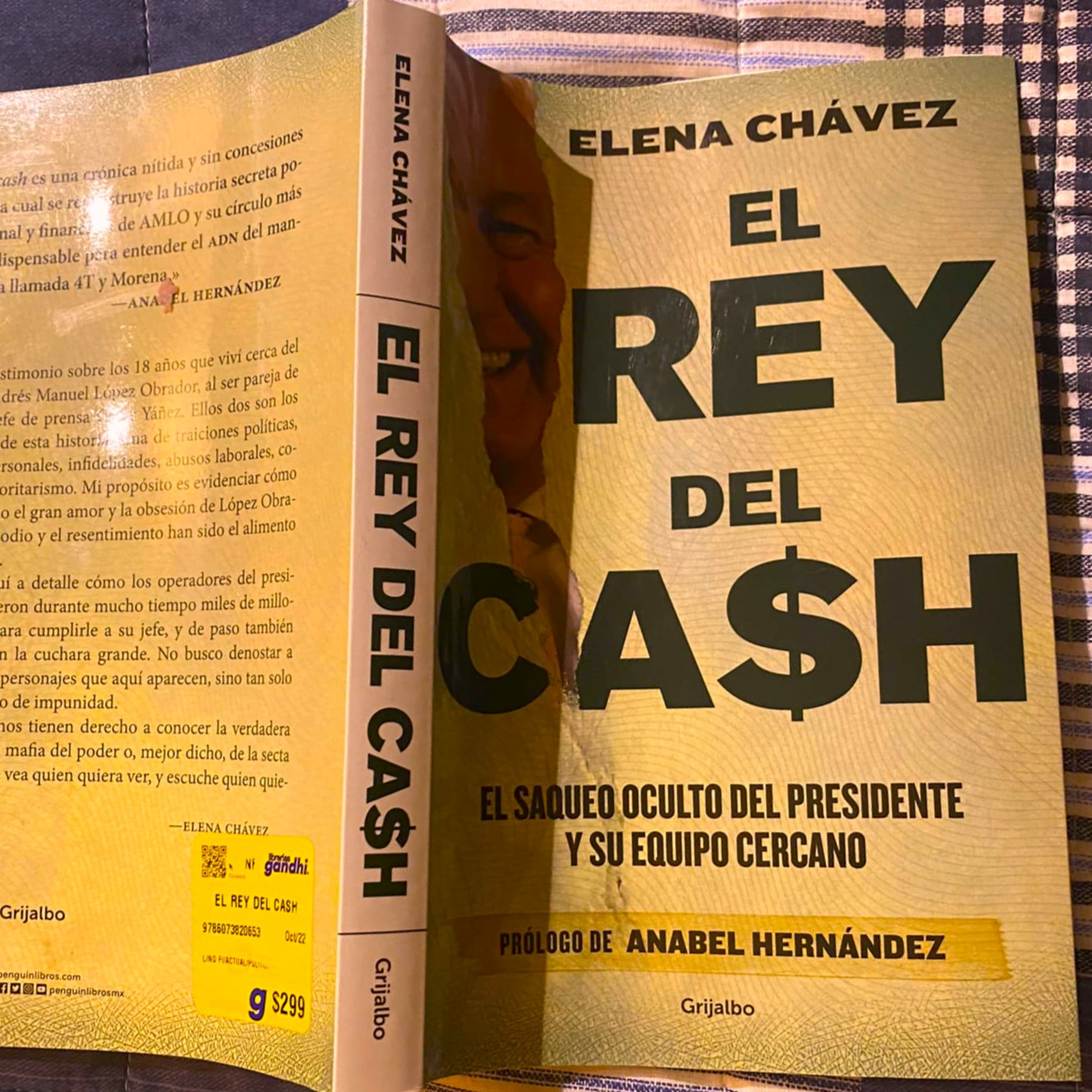  El Rey del Cash (Historia de un Ridículo); Sencillamente Hipócrita  episode artwork