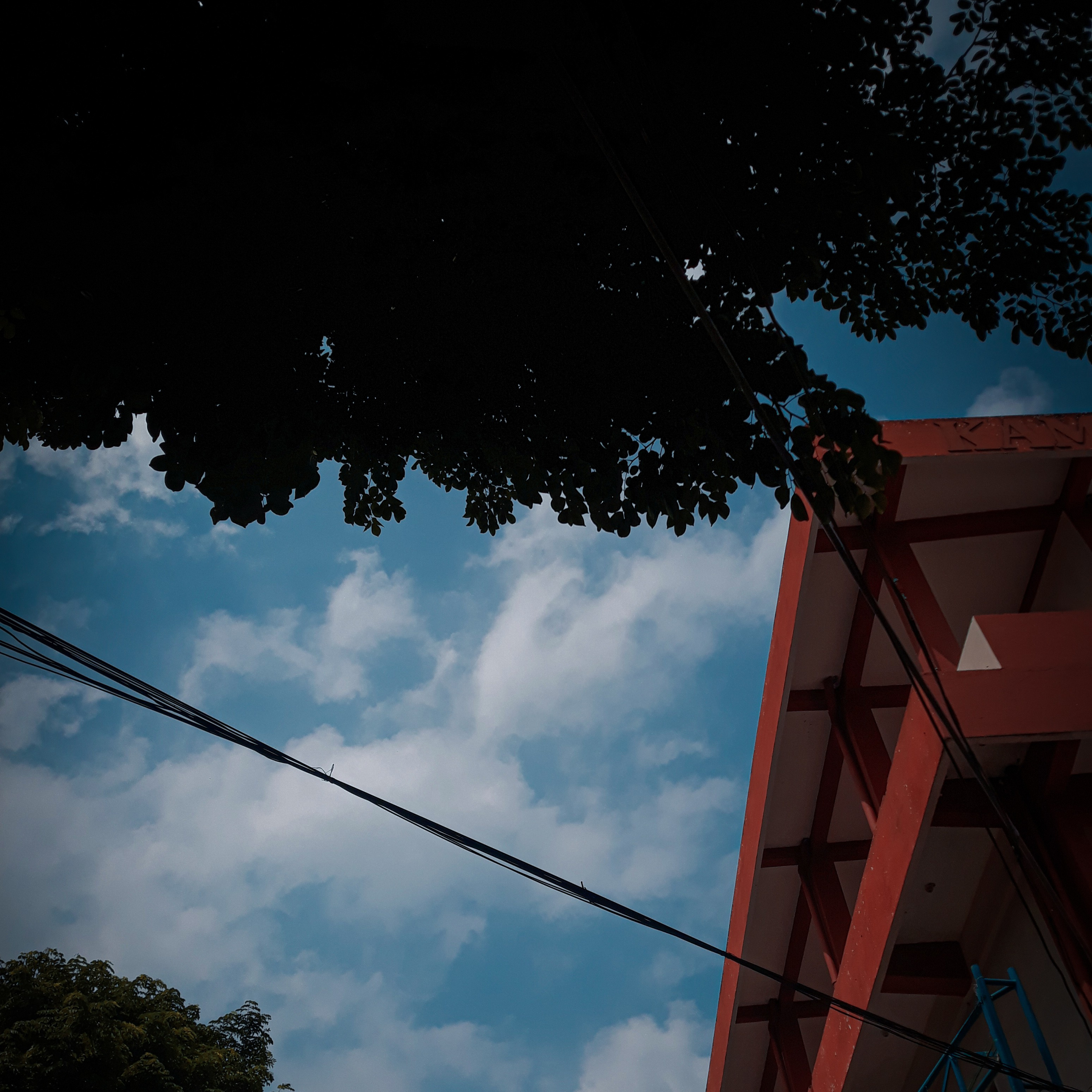 Rumah  episode artwork
