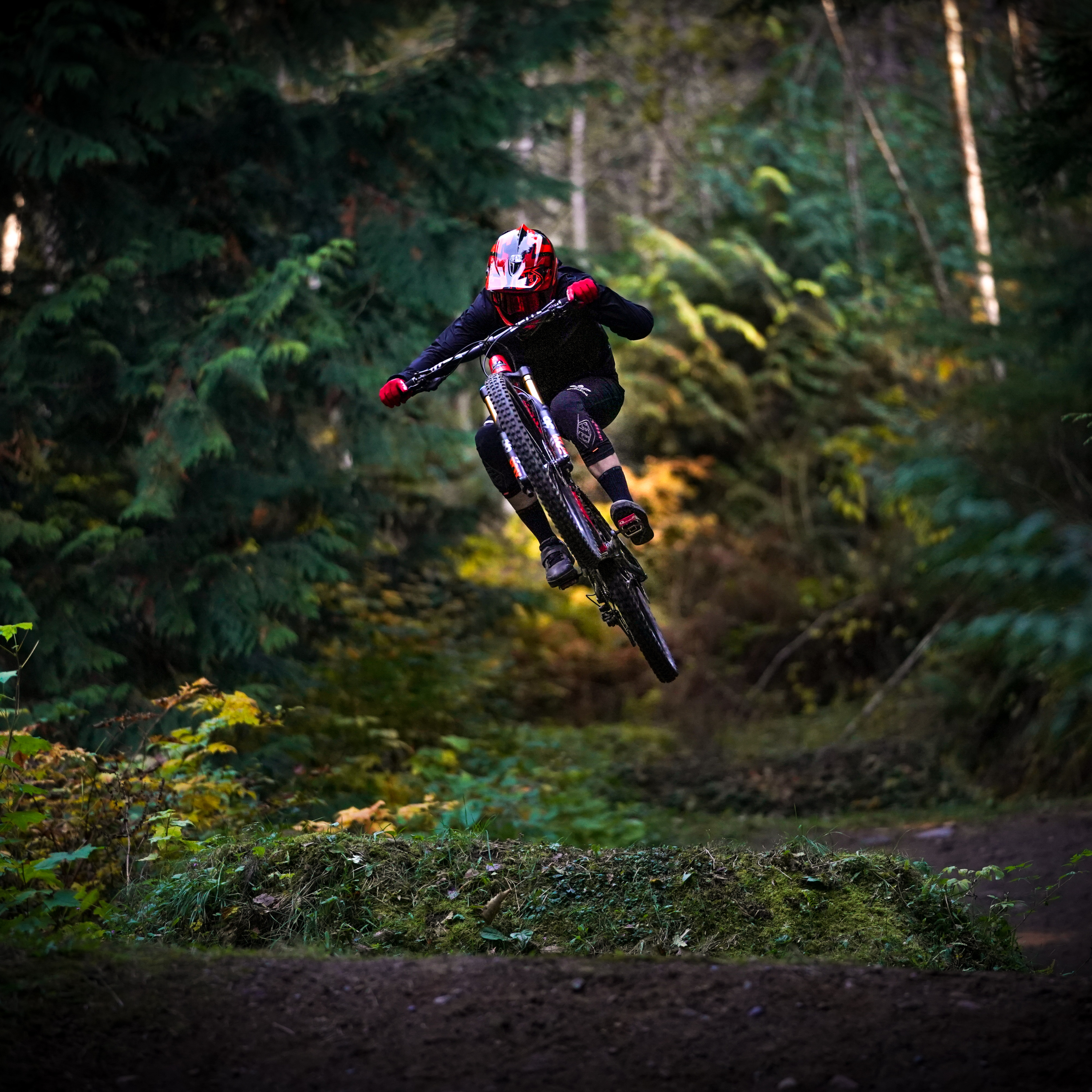 Vaea Verbeeck: Still Growing - Fast, aggressive riding at Coast Gravity Park