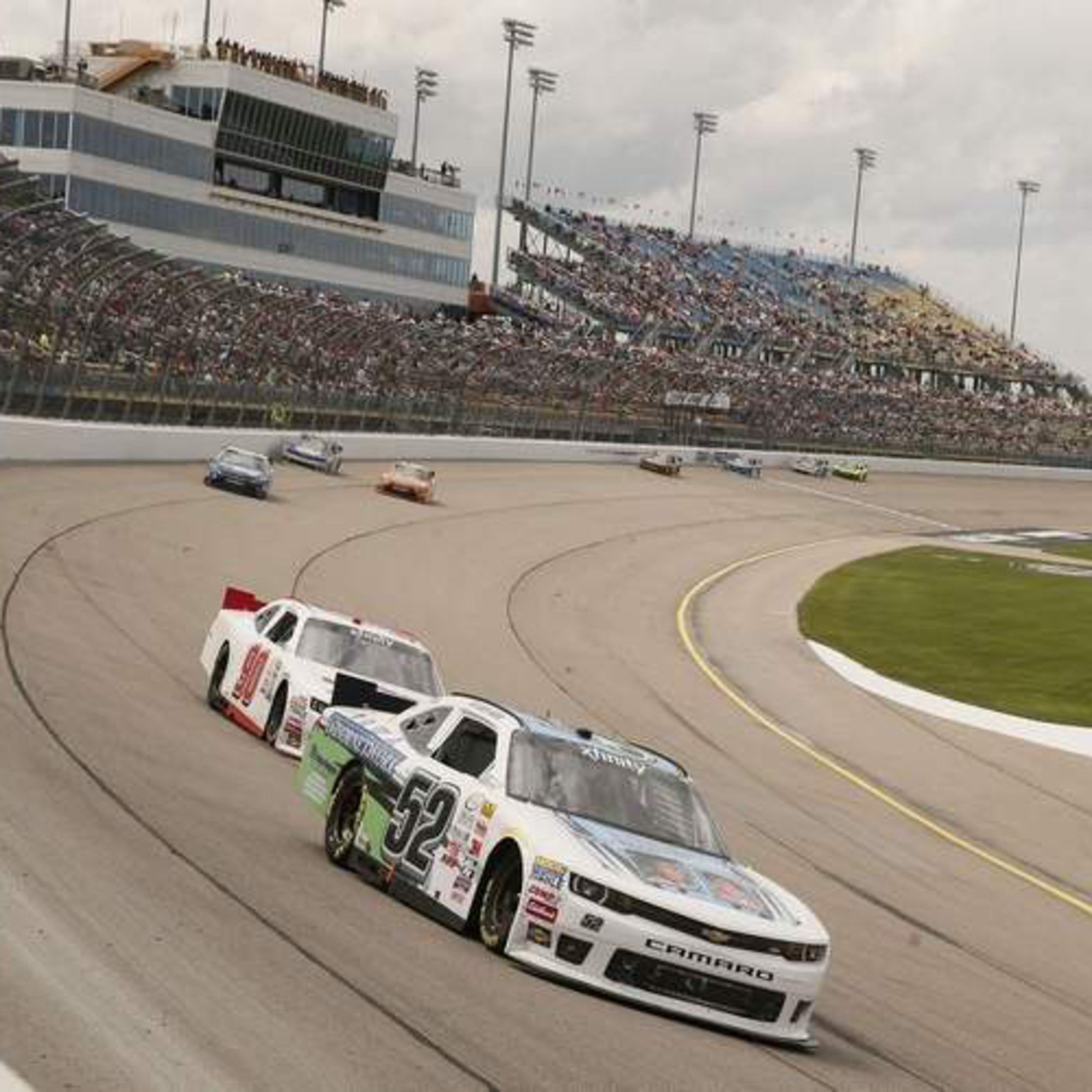 192/193:in race Foxwoods 301 episode artwork