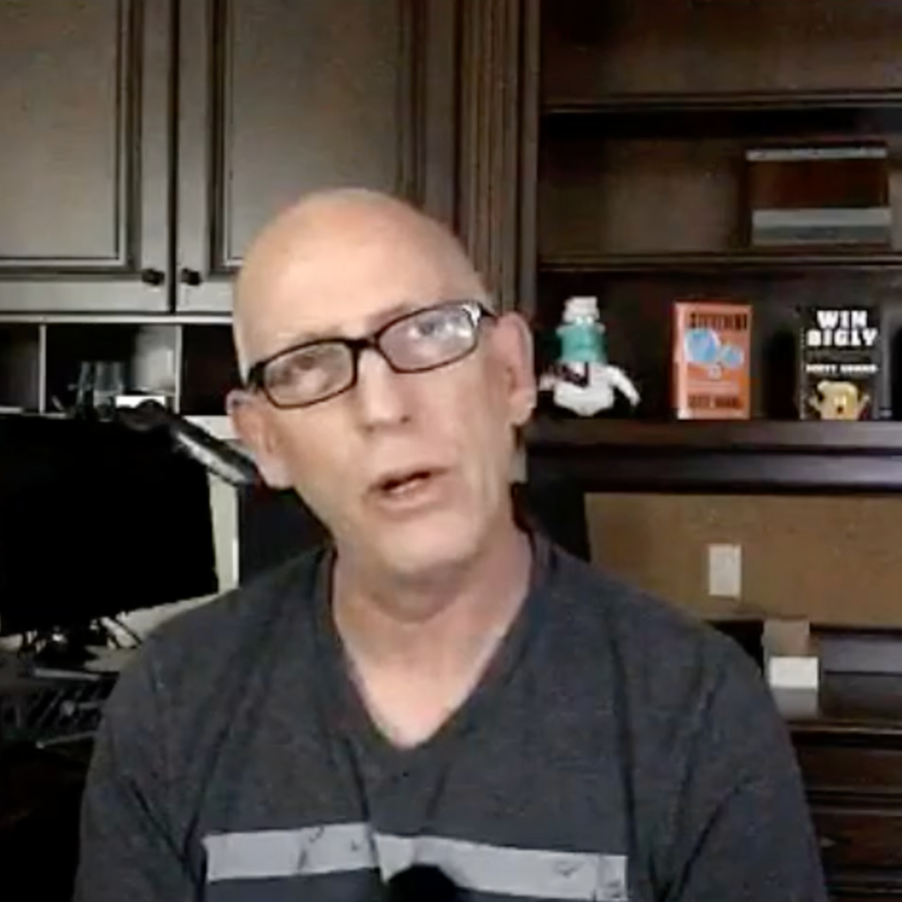 Episode 960 Scott Adams: Fake News, Bad Math, Bad Mind-Reading, Bad Behavior in the News