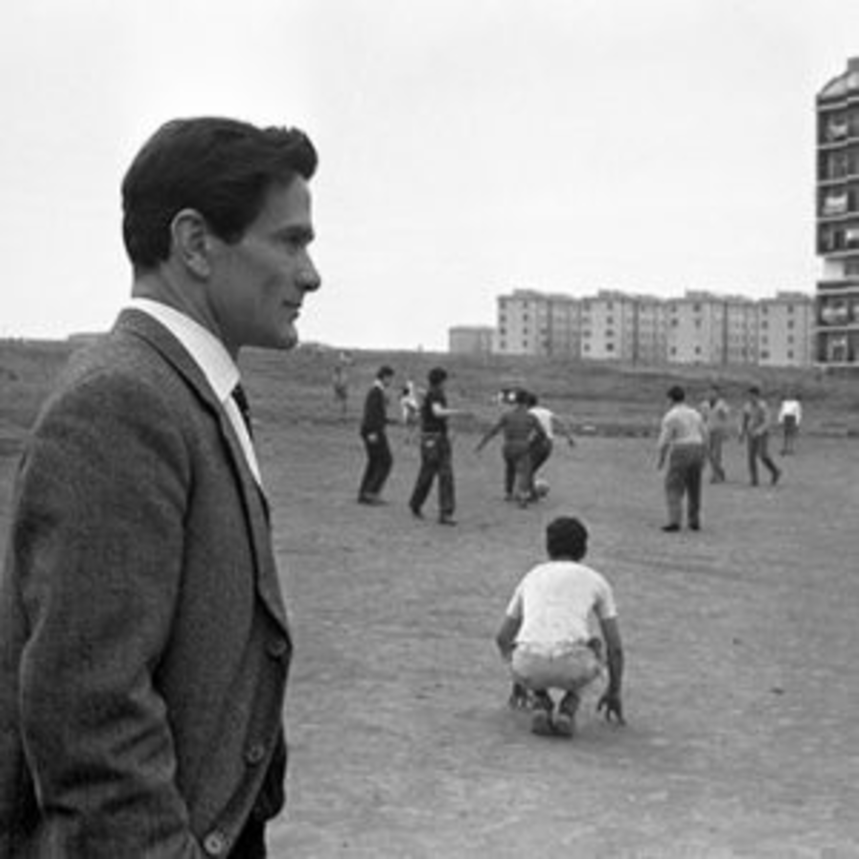 Una mutazione antropologica. Pasolini e la Grande Trasformazione "Non lasciamo che uccidano i poeti" episode artwork