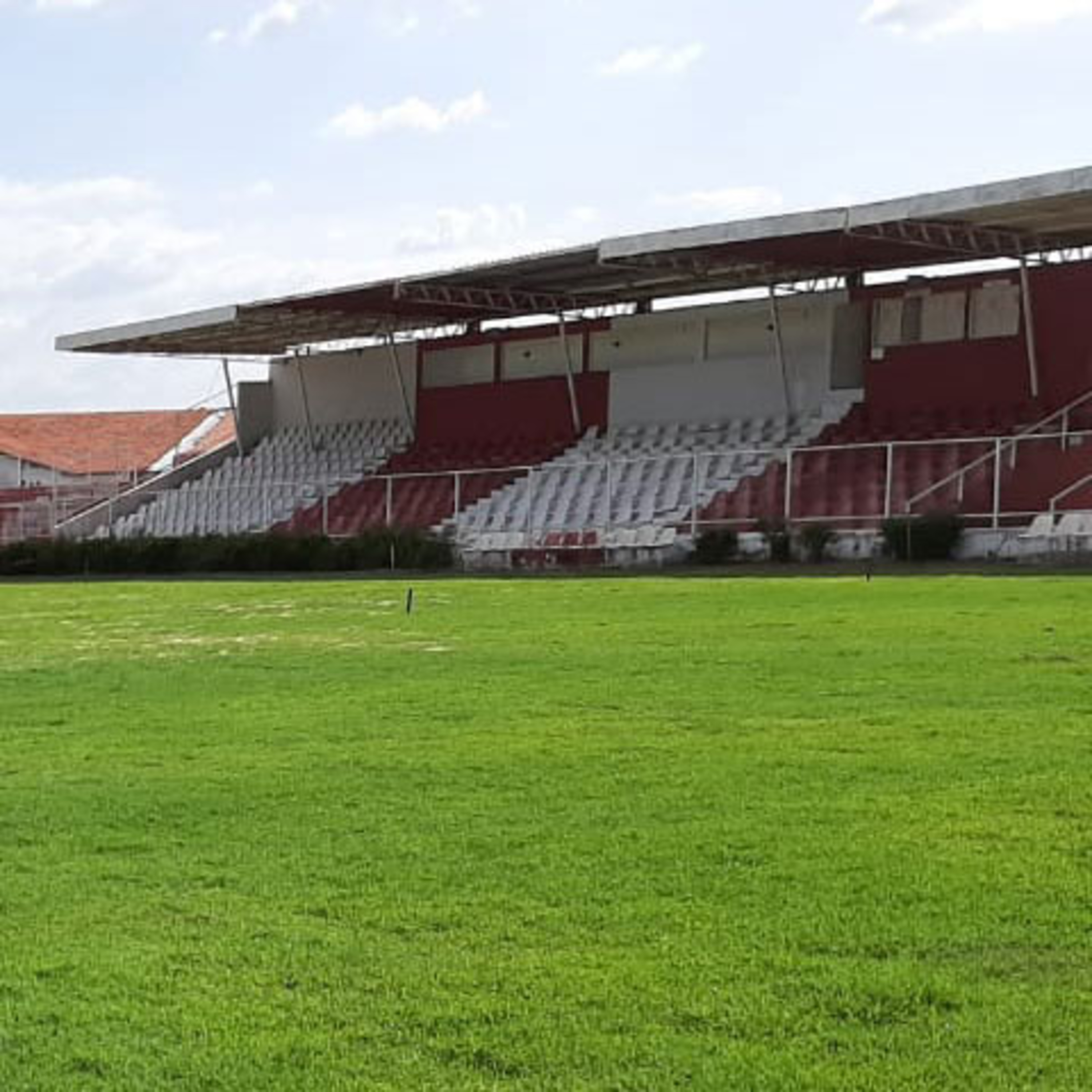 4 de Julho suspende contratos de jogadores. Será se a moda pega? (22-04-2020) episode artwork