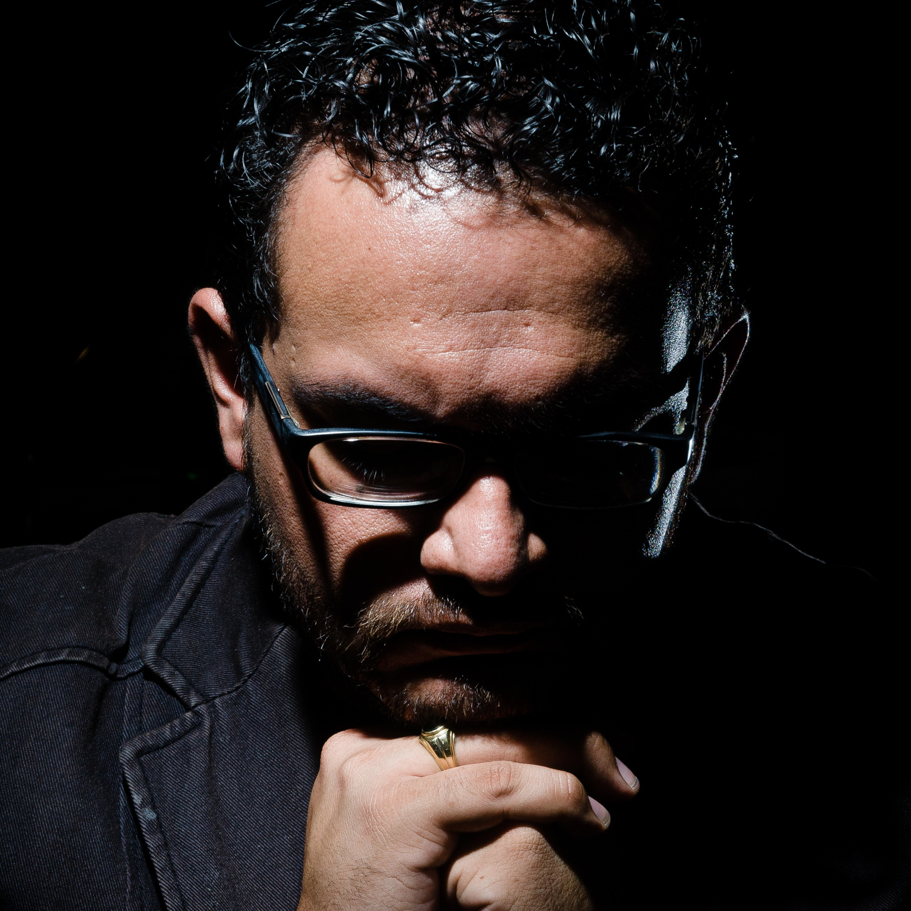 Le Quedo Grande El cargo