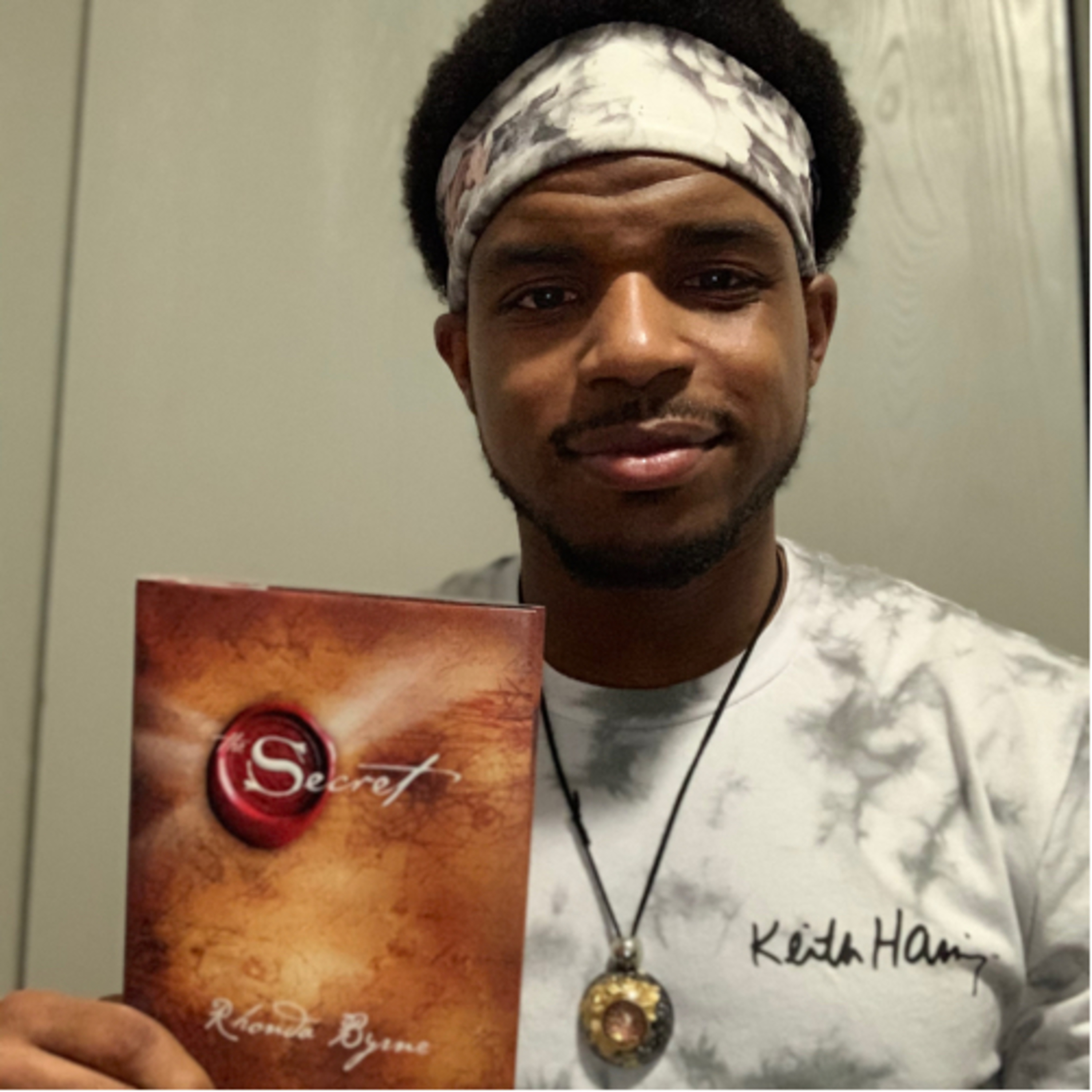 Ep. 6 - The Secret by Rhonda Byrne Book Review