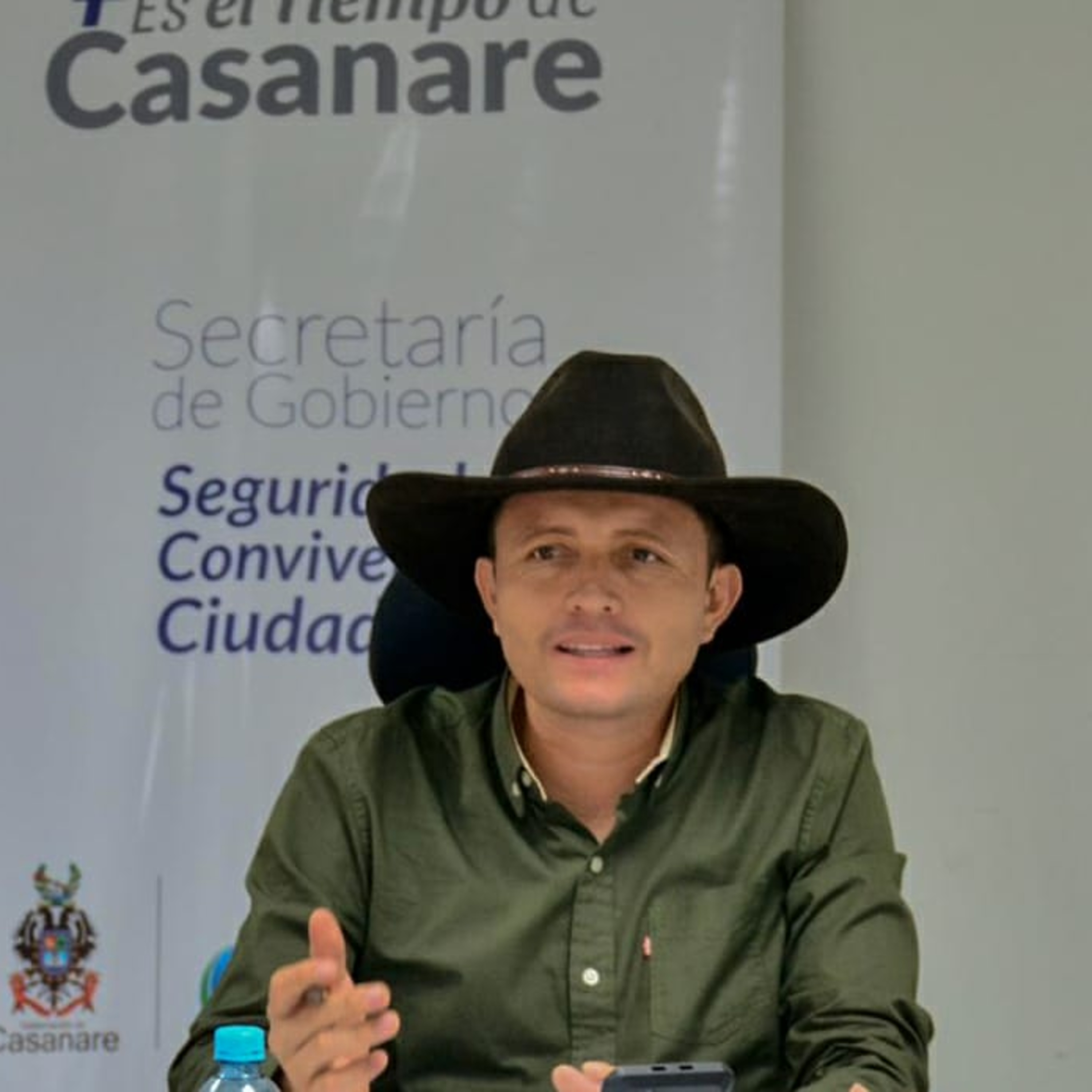 Violeta Stereo FM