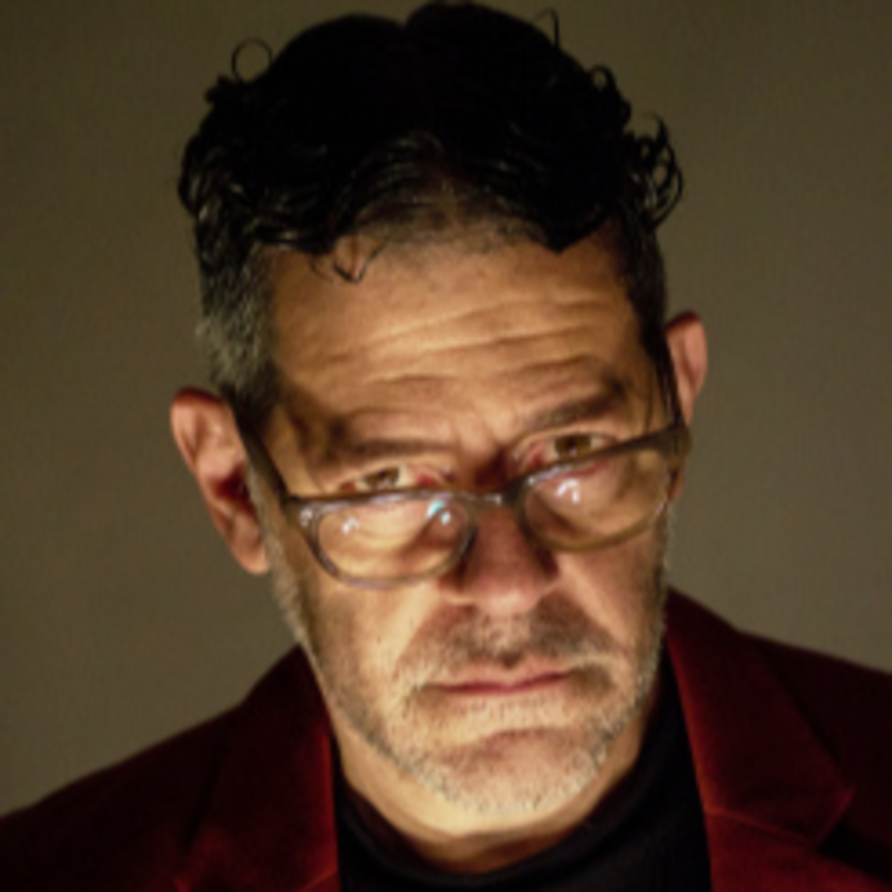 Entrevista a Miguel Issa, director artístico, docente, creador y productor