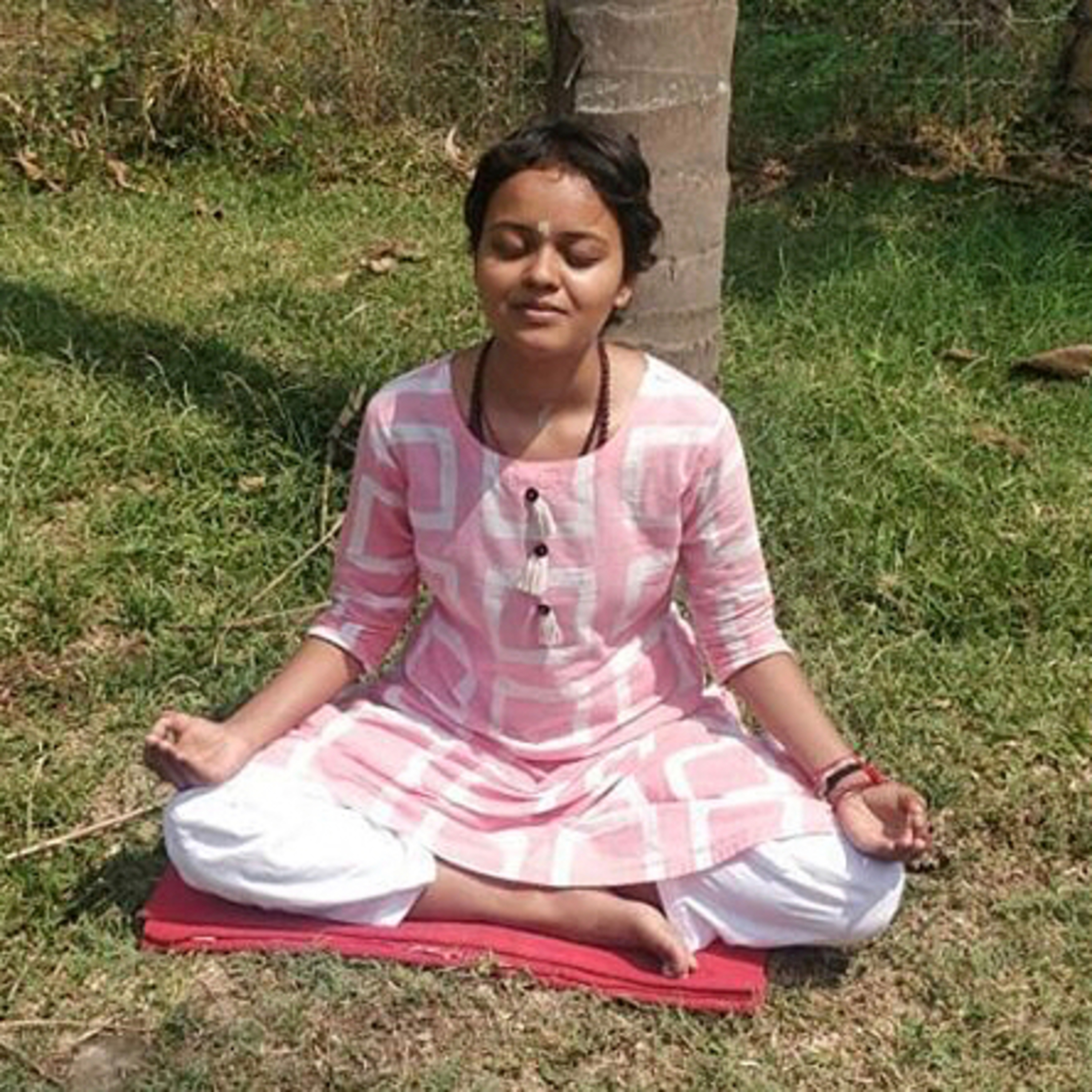 Pallavi akka (Sadhanapada participant) shares her sadhana and life before inner engineering (Part1) episode artwork