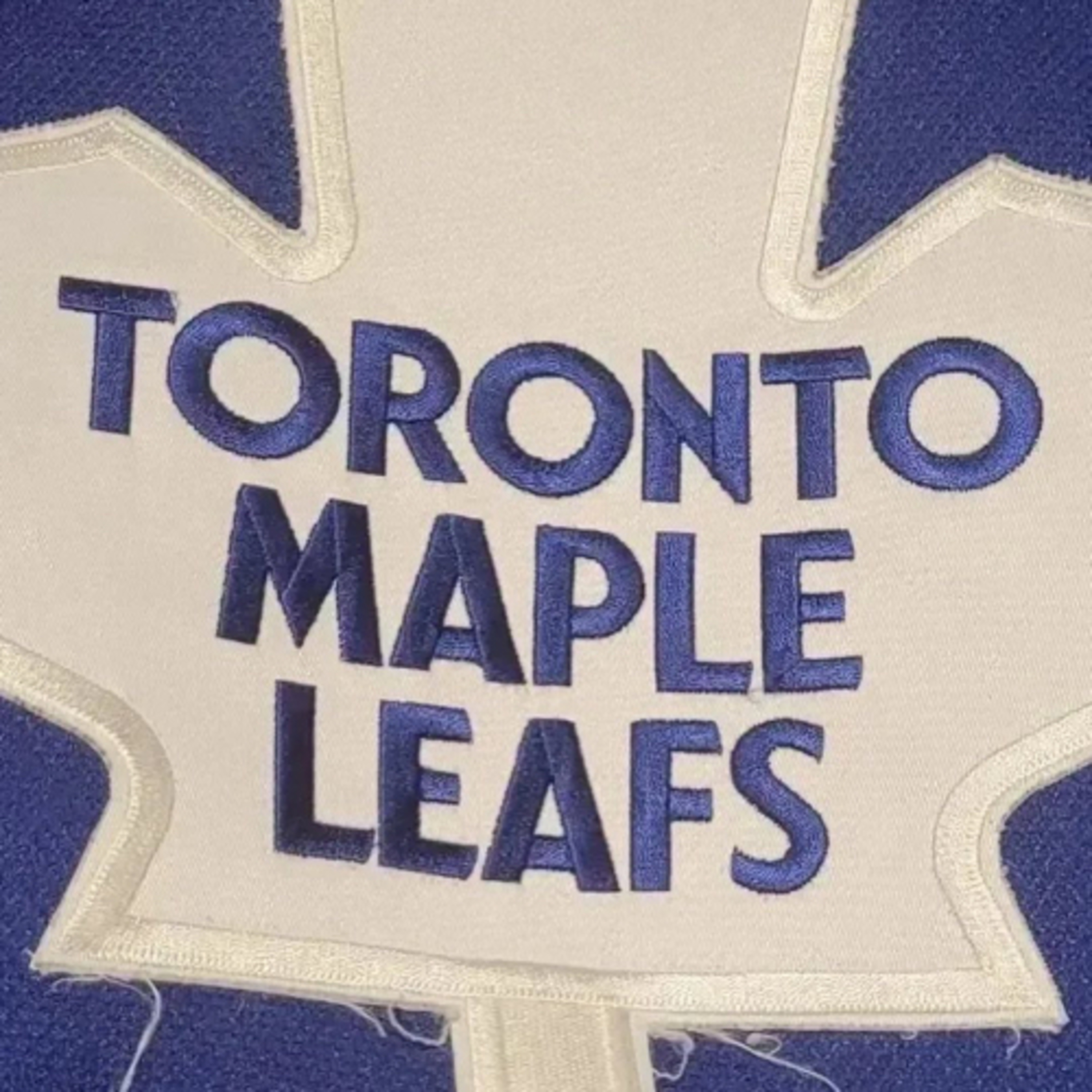 Leafs Reaction Showdown in the windy city (Leafs at Blackhawks)