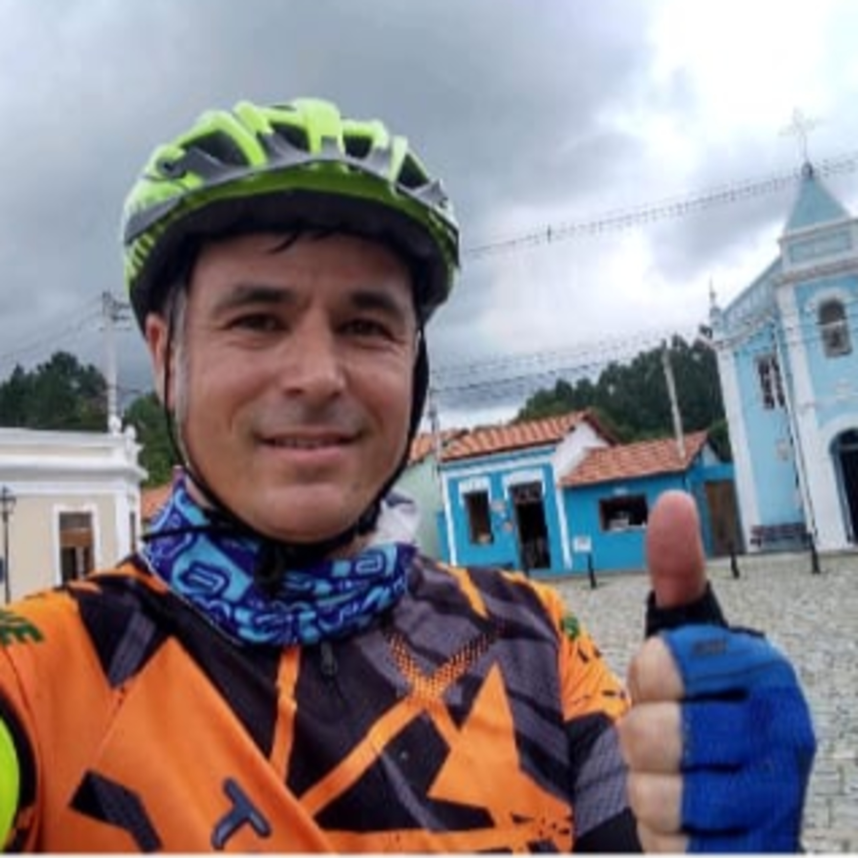 Guia de Emagrecimento e SaúdeCUIDANDO DO CORPO E DA MENTE