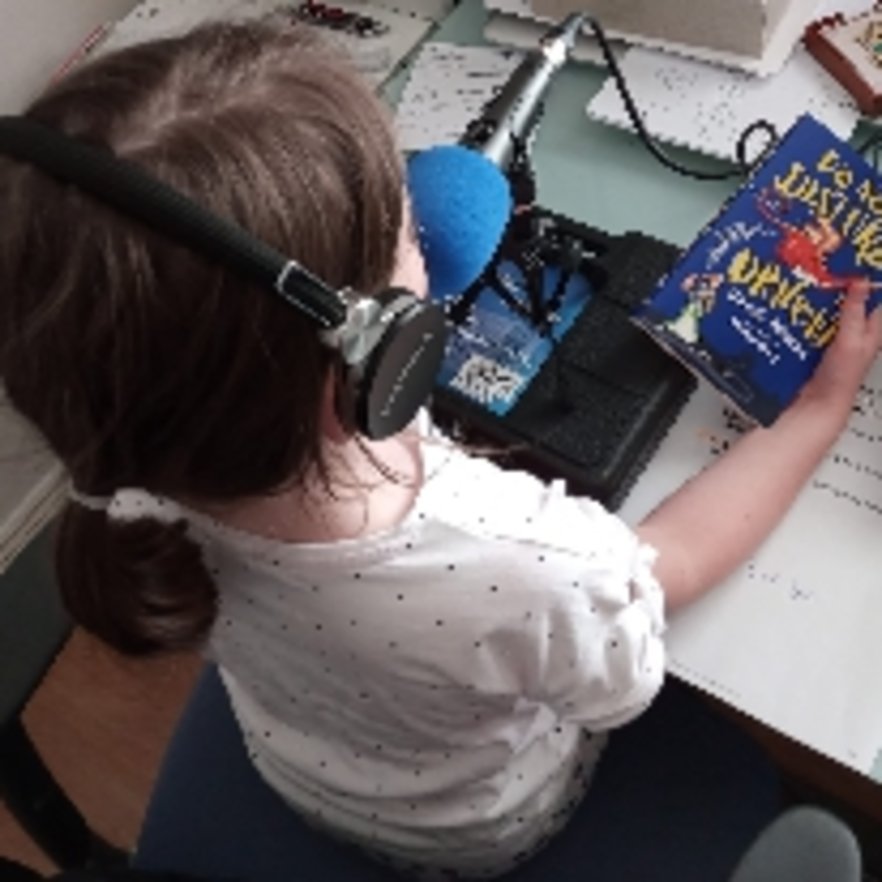 Lidia and Lucy\'s Booktastic Podcast