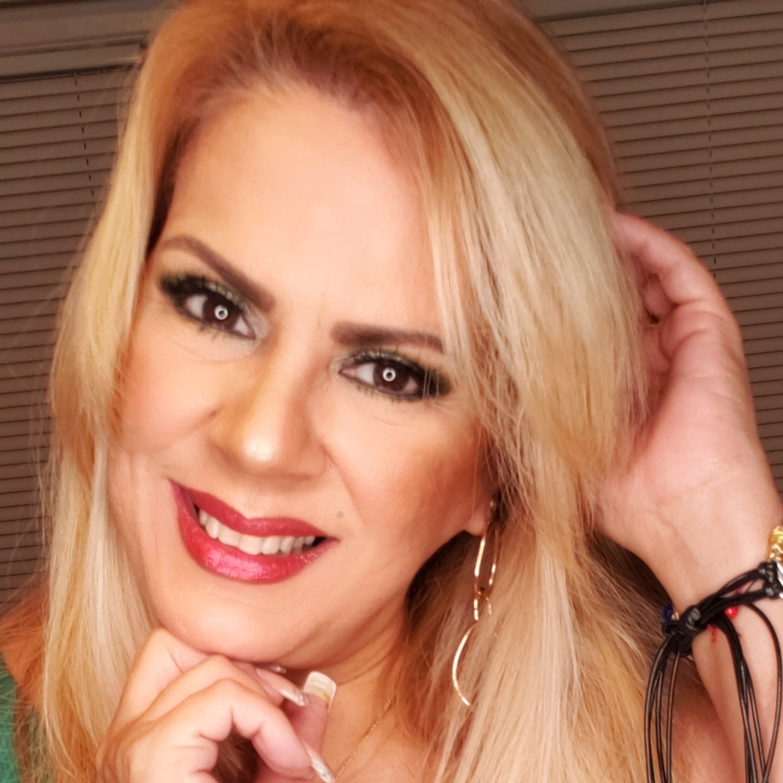 DE VIDA, DE AMORES Y SUPERACIÒN ...