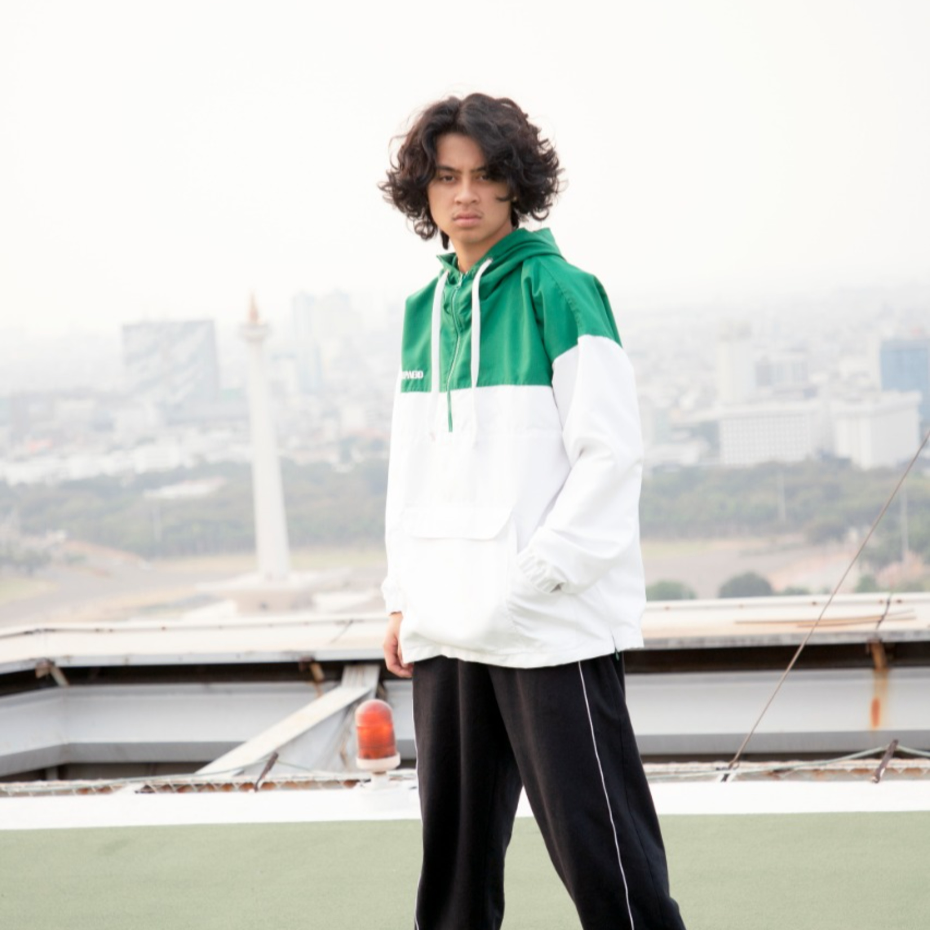 Ngomongin Gaya OOTD Sehari-hari Bareng Bastian Steel