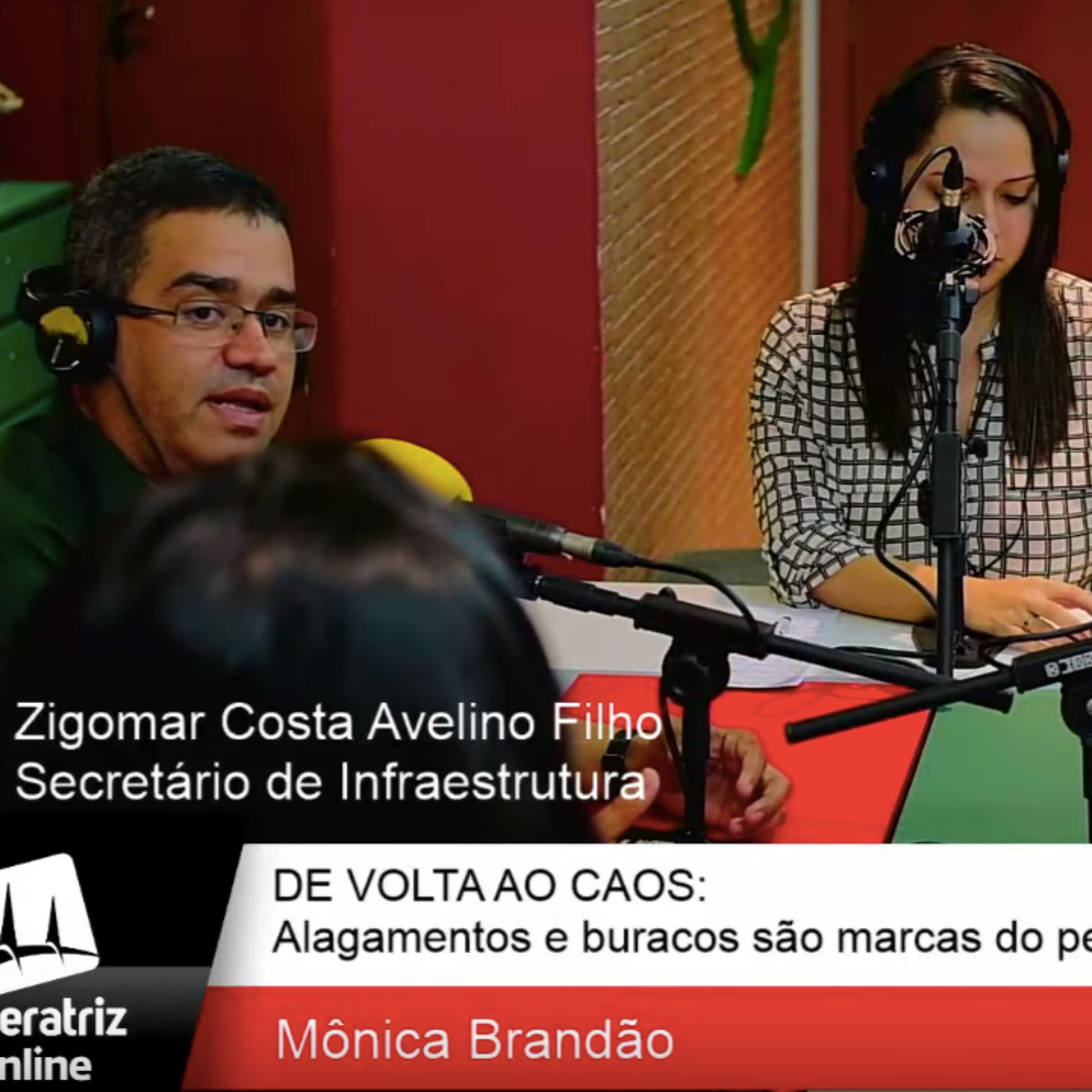 De Volta ao Caos... Alagamentos e buracos são marcas do período chuvoso em Imperatriz.