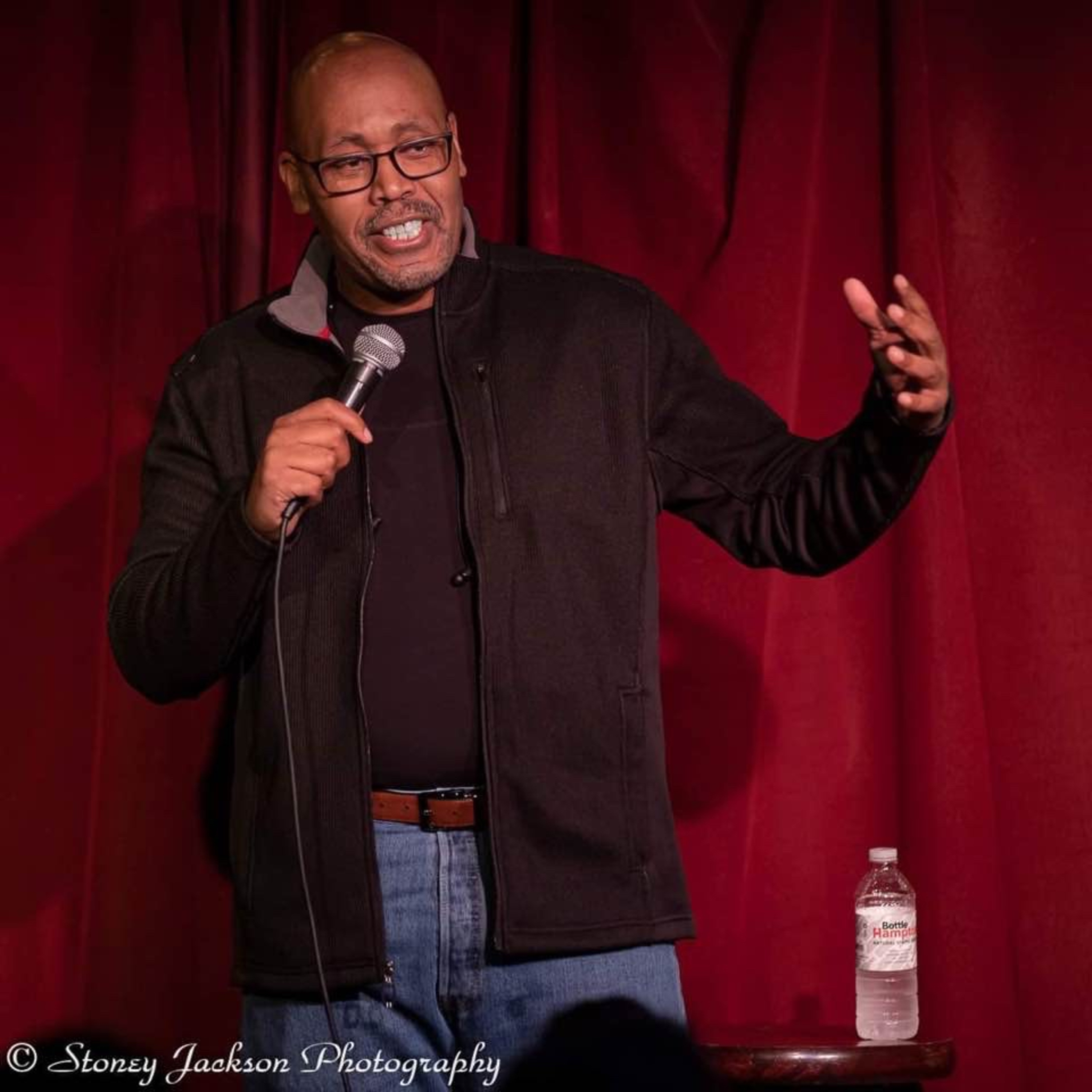 Open mic with comedian RICKY COLE