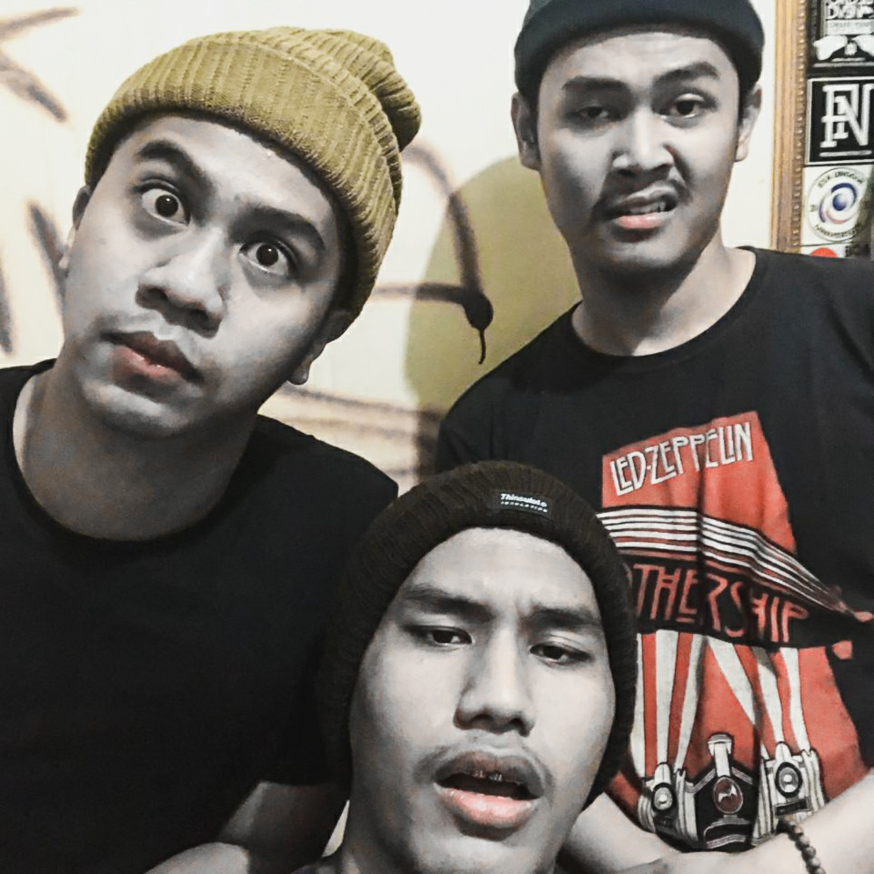 Kawan Kamar Ngobrol