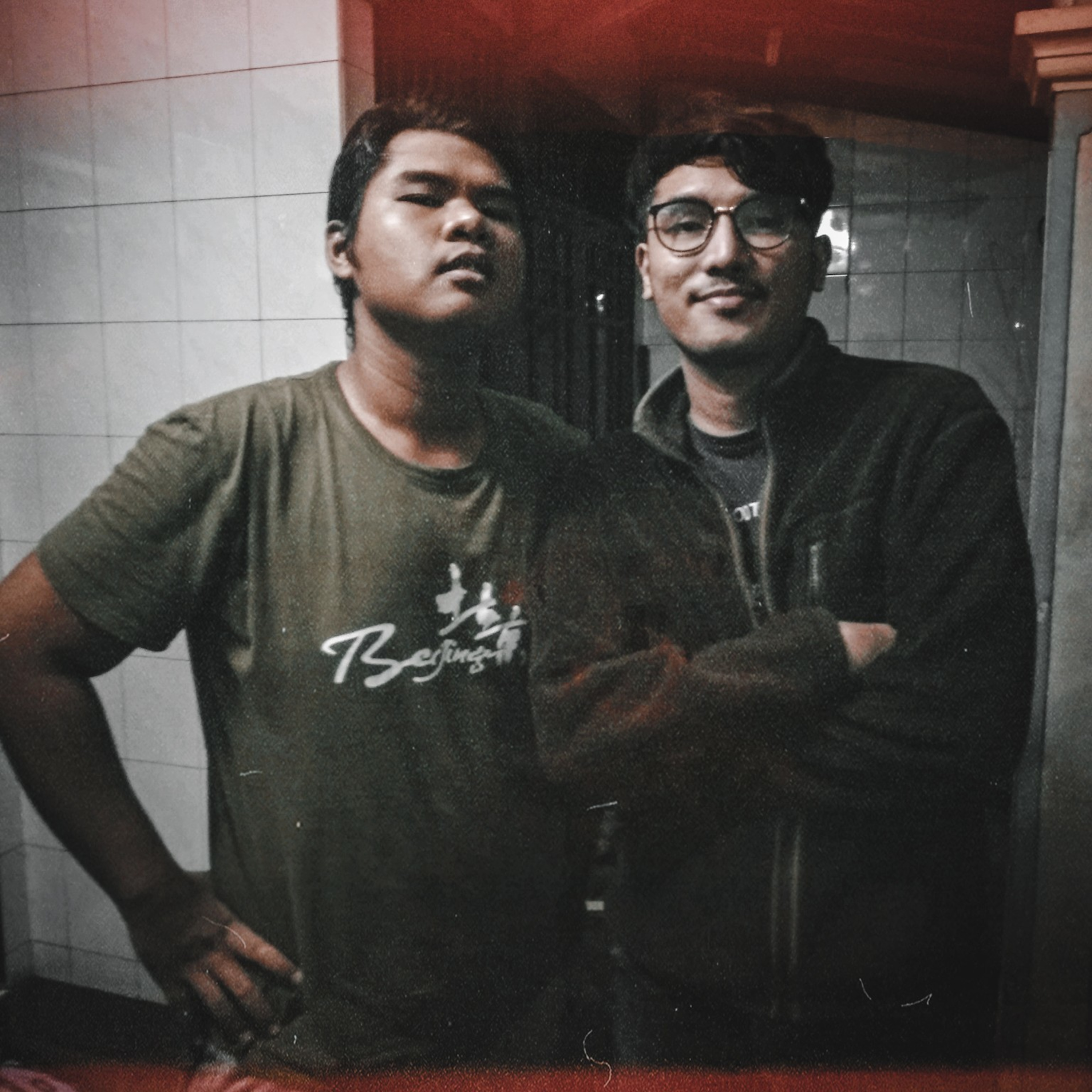 Kawan Kamar Ngobrol