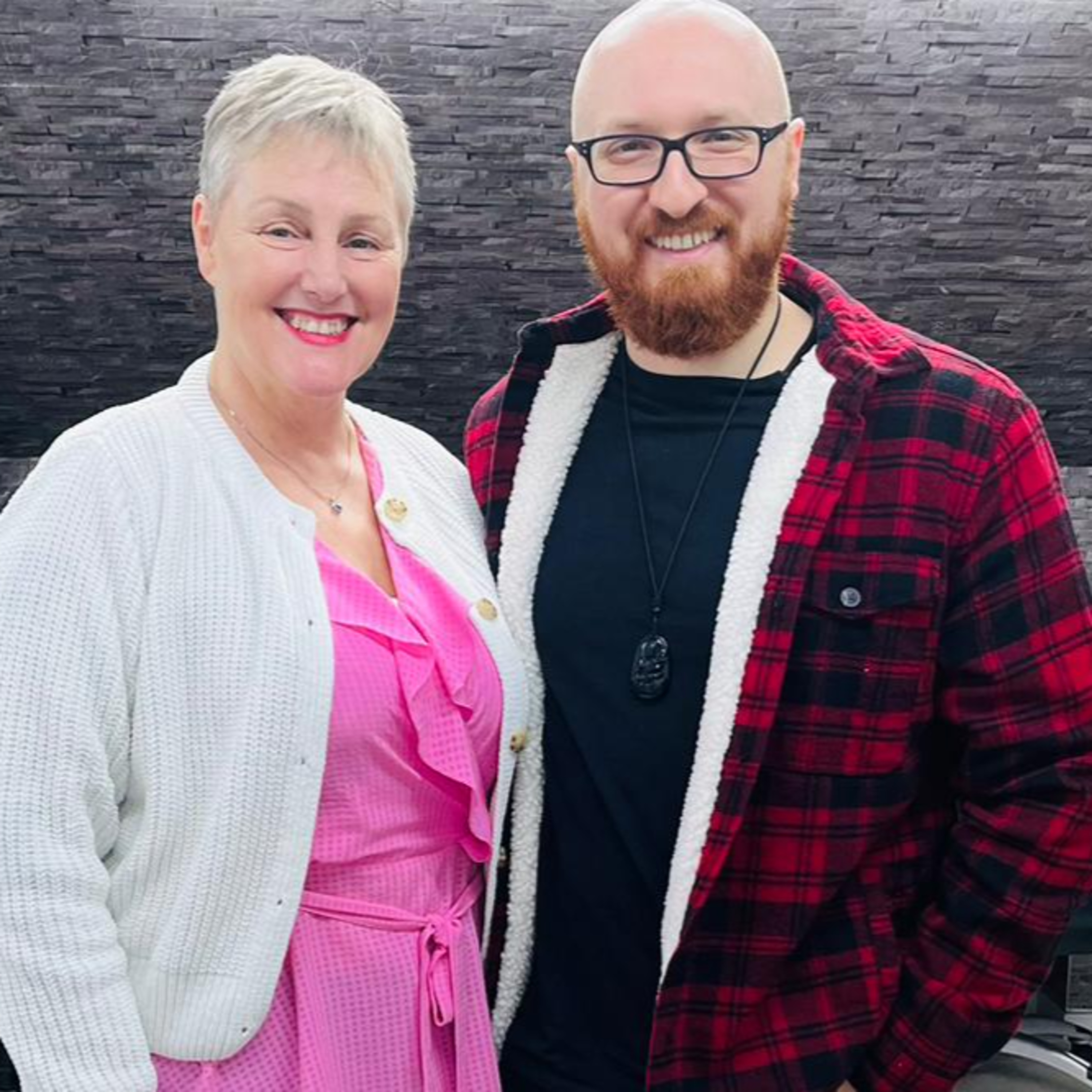 Yvonne Quinn - Money Saving Tips, How To Make More Money, And Tackling Rising Costs Of Living episode artwork