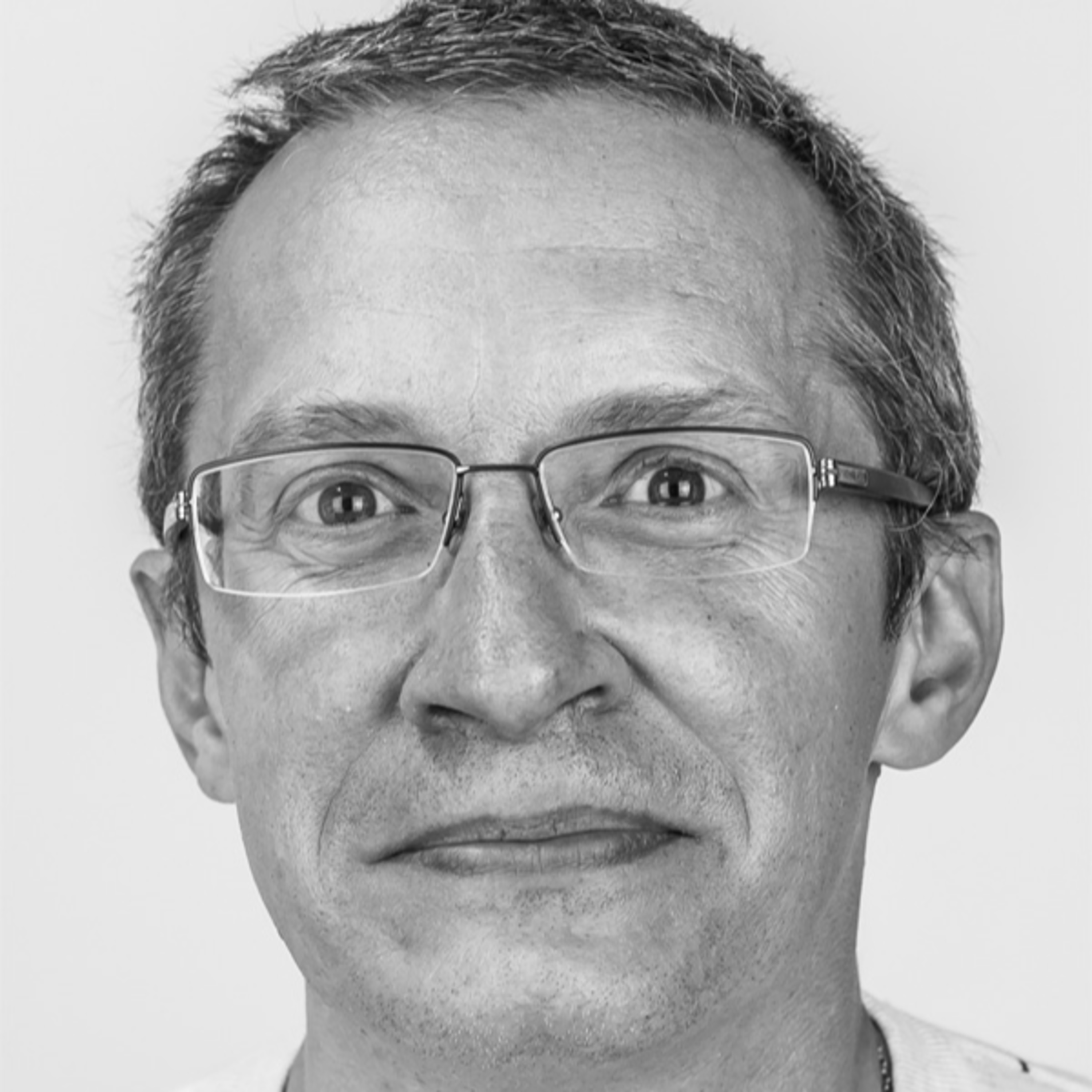 How AI can improve the predictive power of tribology, the tribological challenges of electrical vehicles and why the energy transition should be an evolution